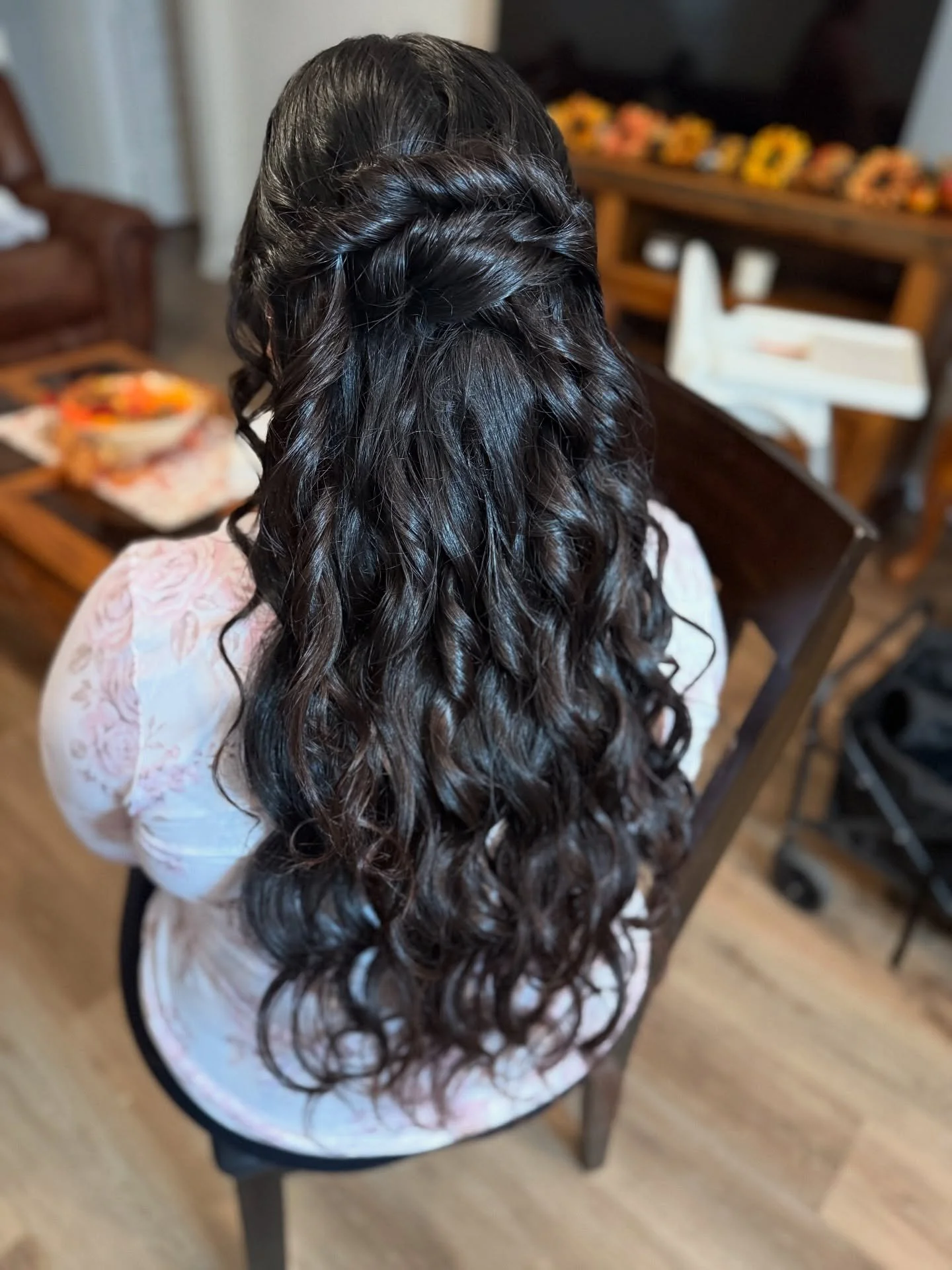 ✨Romantic Bridesmaid 
Hairstyle for Beautiful Long Hair ✨

💝To Book please inquire through Direct Message or 
Email: Boldbeautyxkaren@gmail.com 
Facebook page : Bold Beauty x Karen 
Website : www.boldbeautyxkaren.com 

❣️ Mobile Services Only ❣️

#s