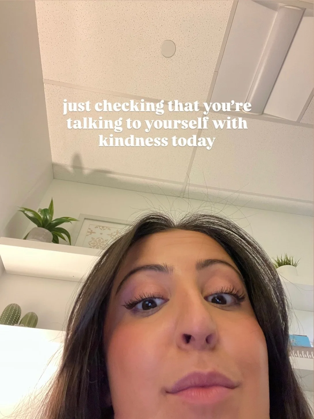 just checking in 💛

#selfcompassion #healyourself #vancouvercounsellor #therapistofinstagram #selfesteem