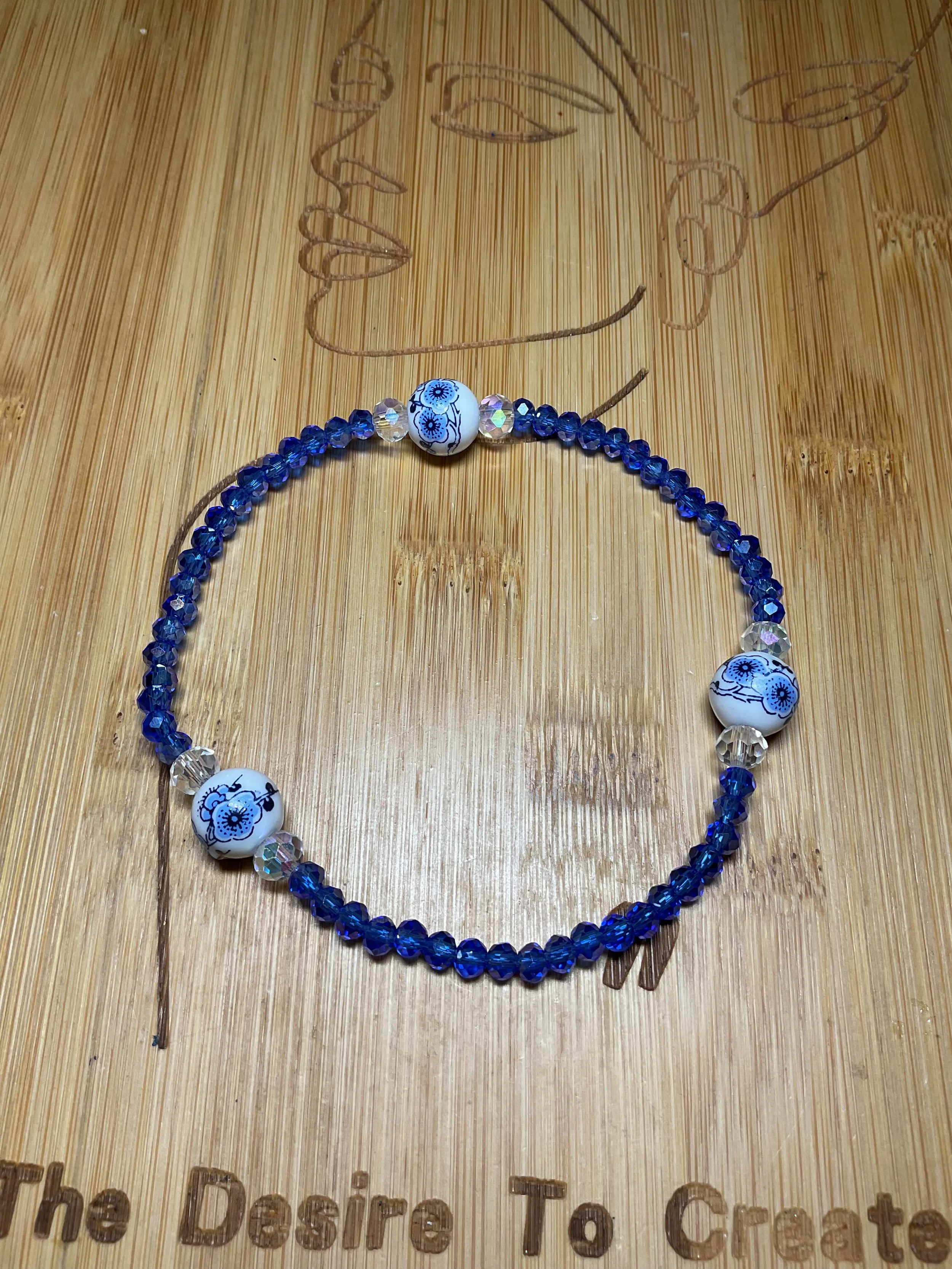 Artistic Blue Beaded Stretch Anklet