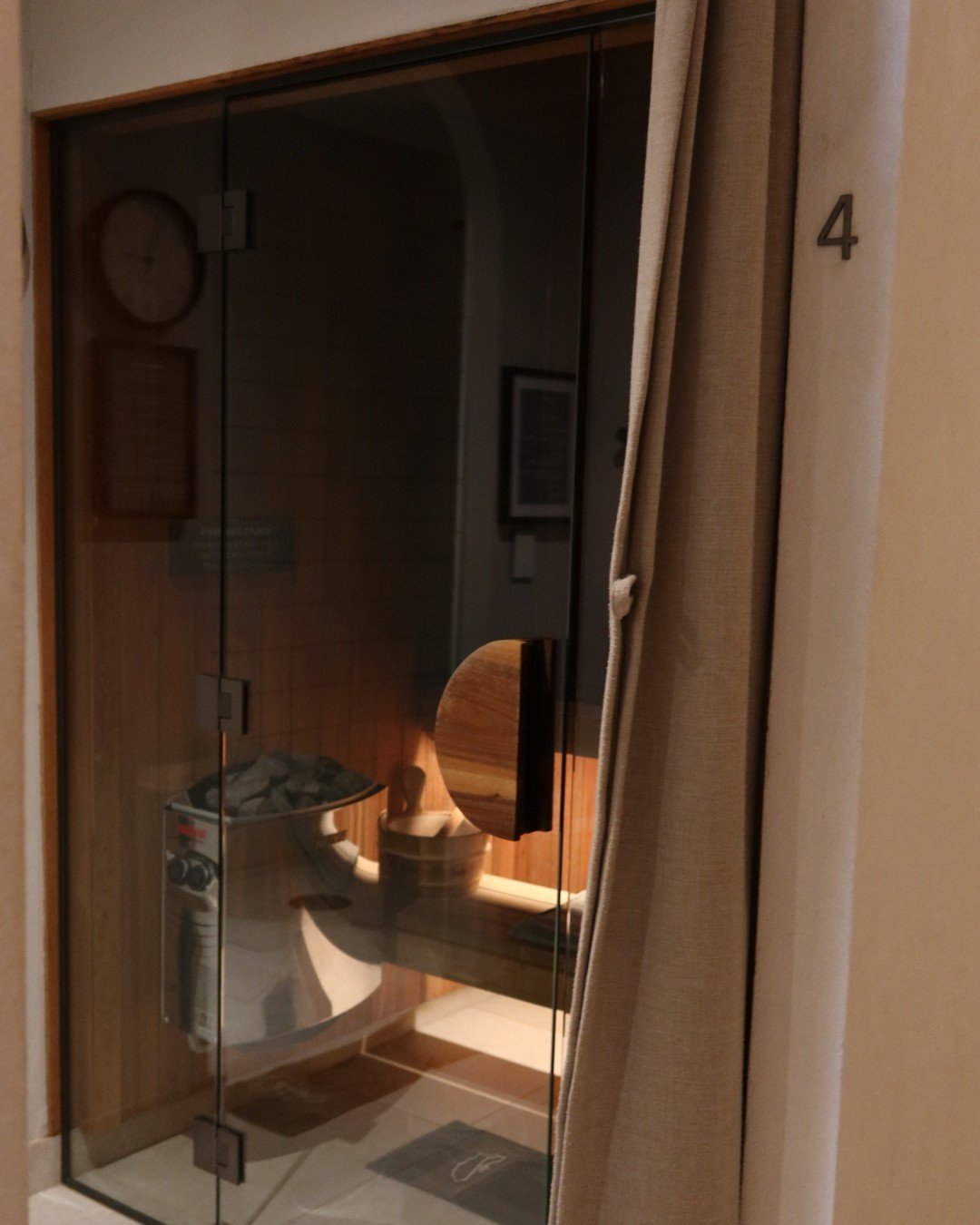 Step inside and slow down ✨

A moment of heat, stillness, and reset &mdash;
exactly what your body&rsquo;s been asking for.

LINK IN BIO | BOOK NOW

#bathhaus #bathhauscronulla #bathhausrecovery #sydneyrecovery #sydneycoldplunge