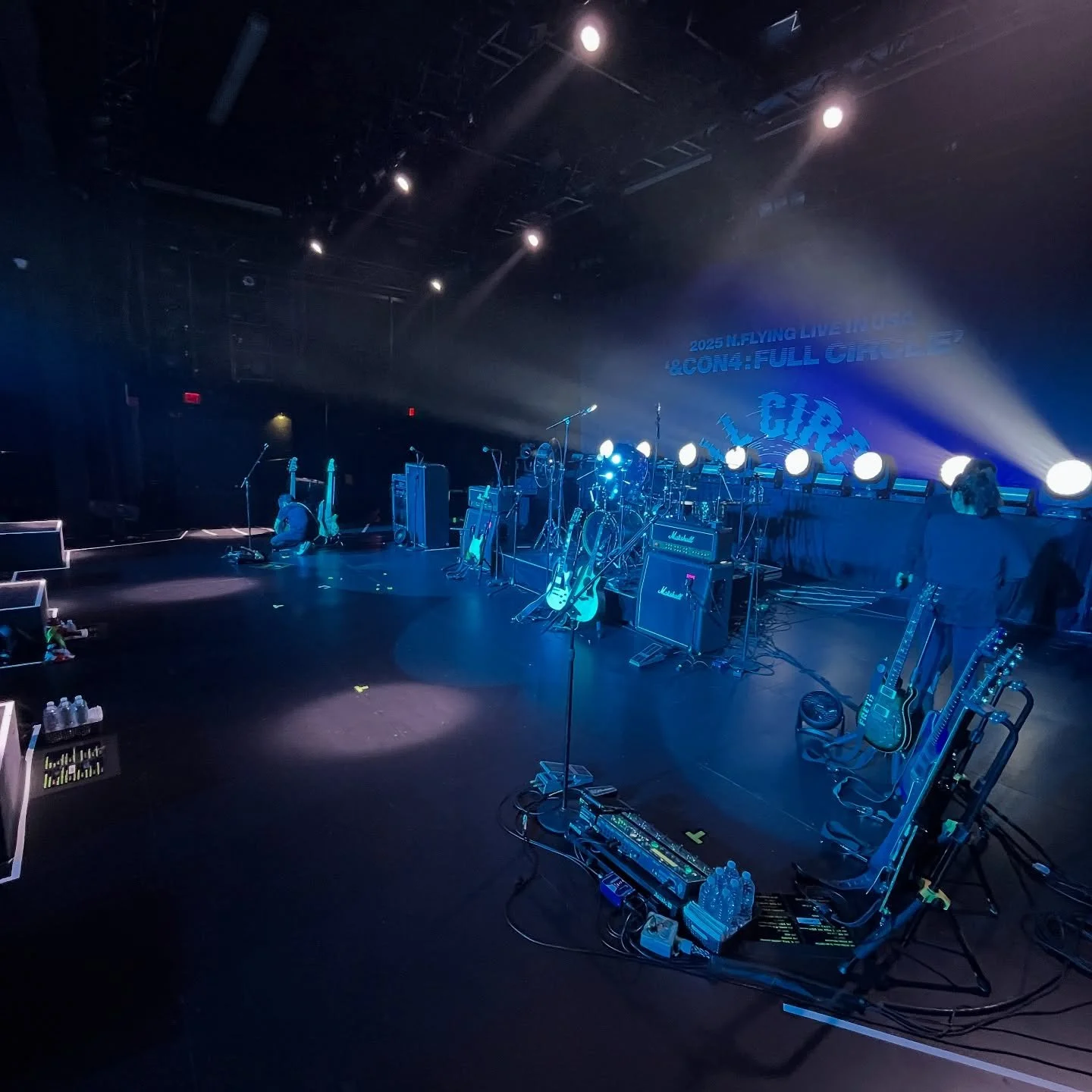 Been backlining shows
Dog sitting
Living

#september2025