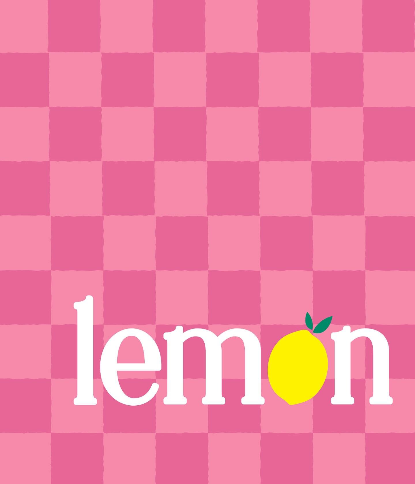 Anyone else feeling especially fond of lemons lately!?!! 

Maybe it&rsquo;s just me. ☺️🍋💝