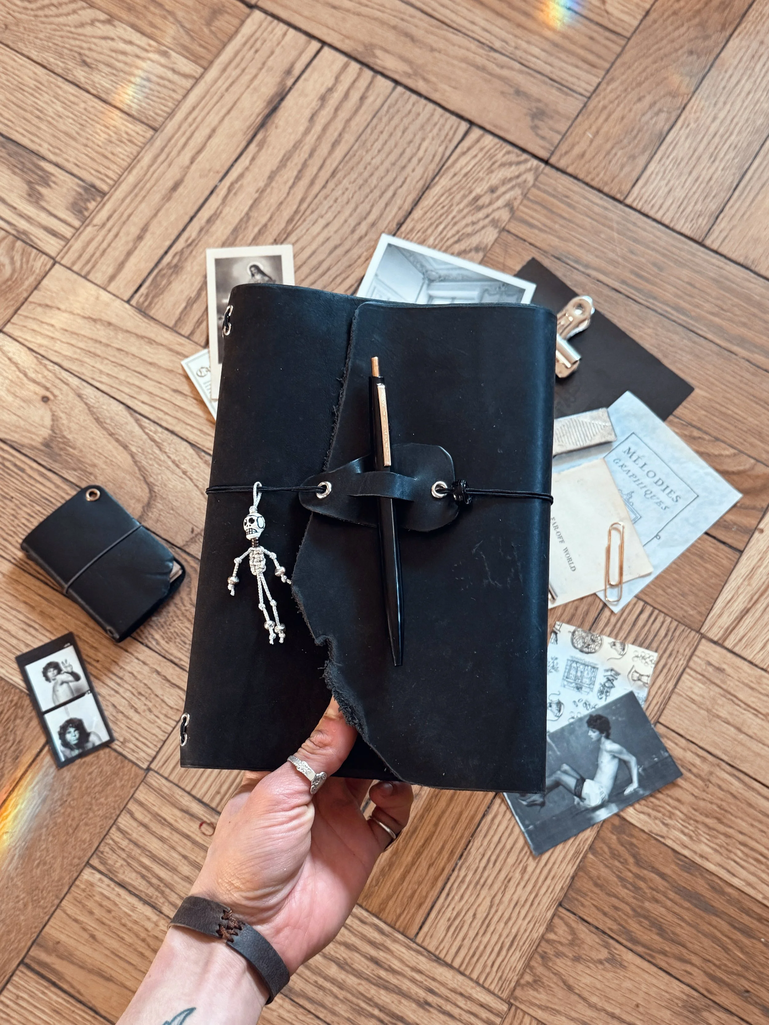 K(nots) I(n) S(ilver)