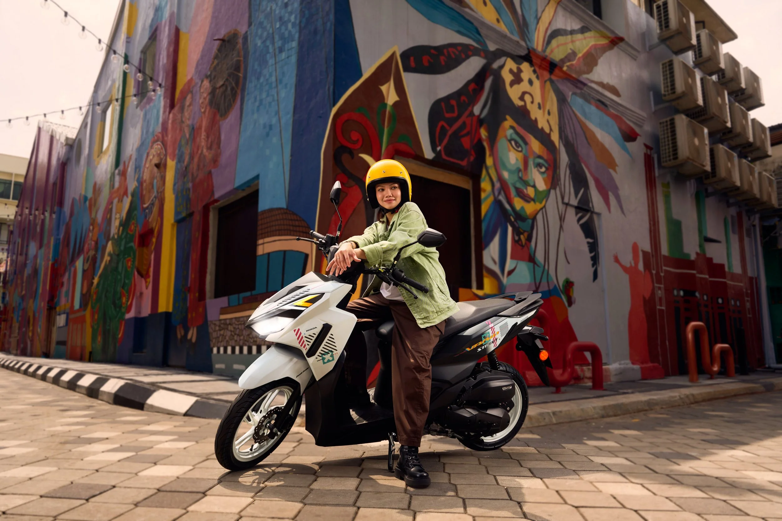 HondaMotorbike1416.jpg