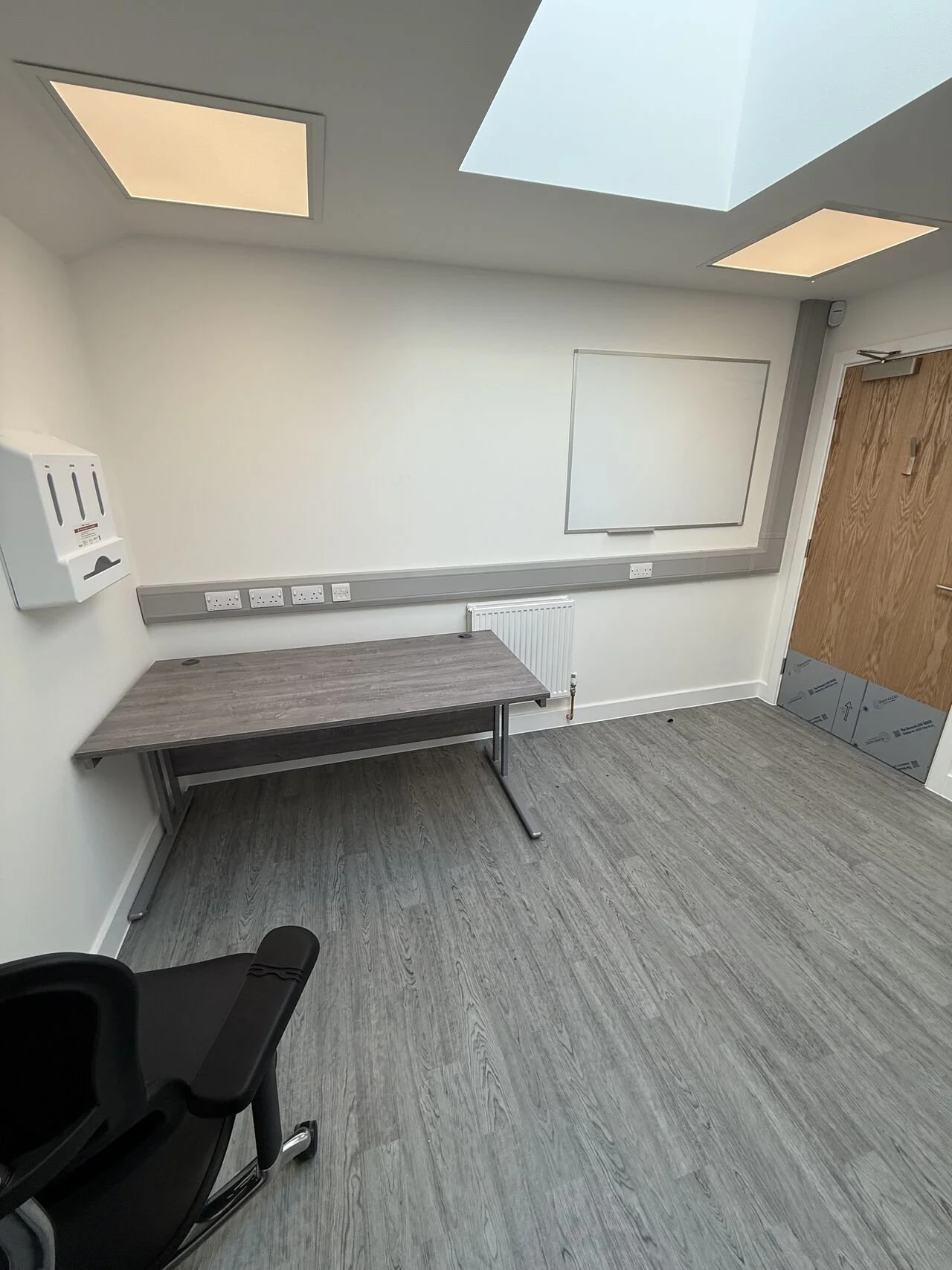 Leven Surgery Nurse Station.jpeg