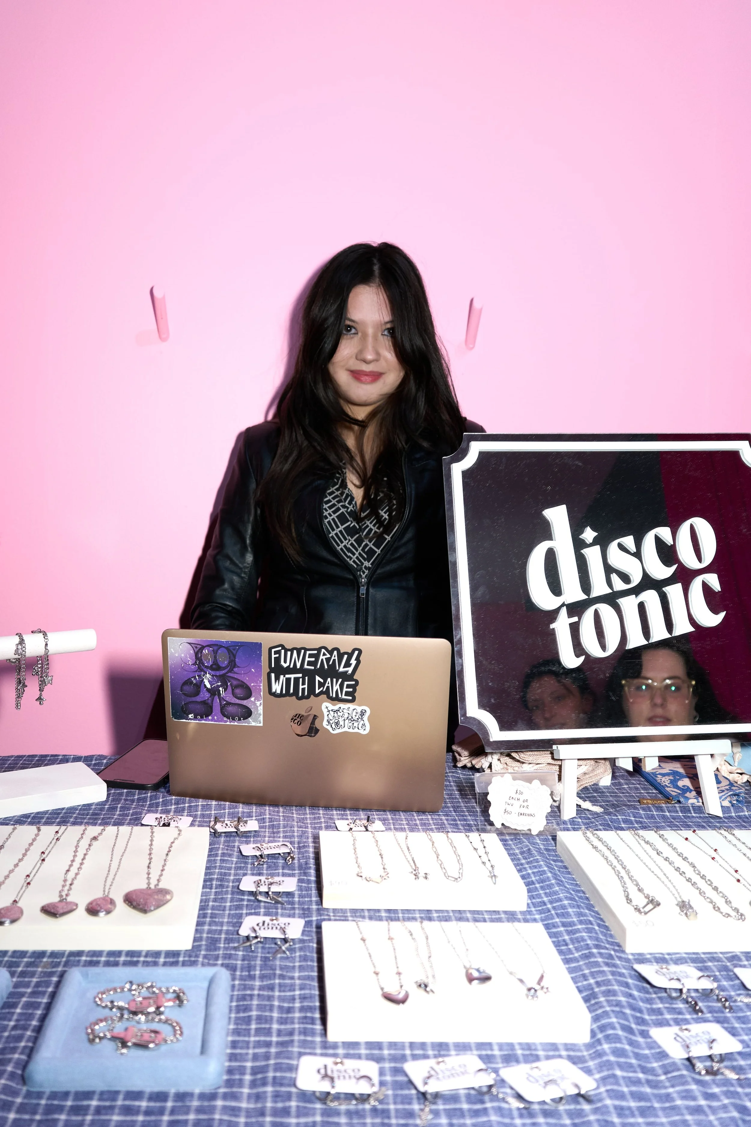 20250607_DSC01287_Second life markets at ACE gallery.JPG