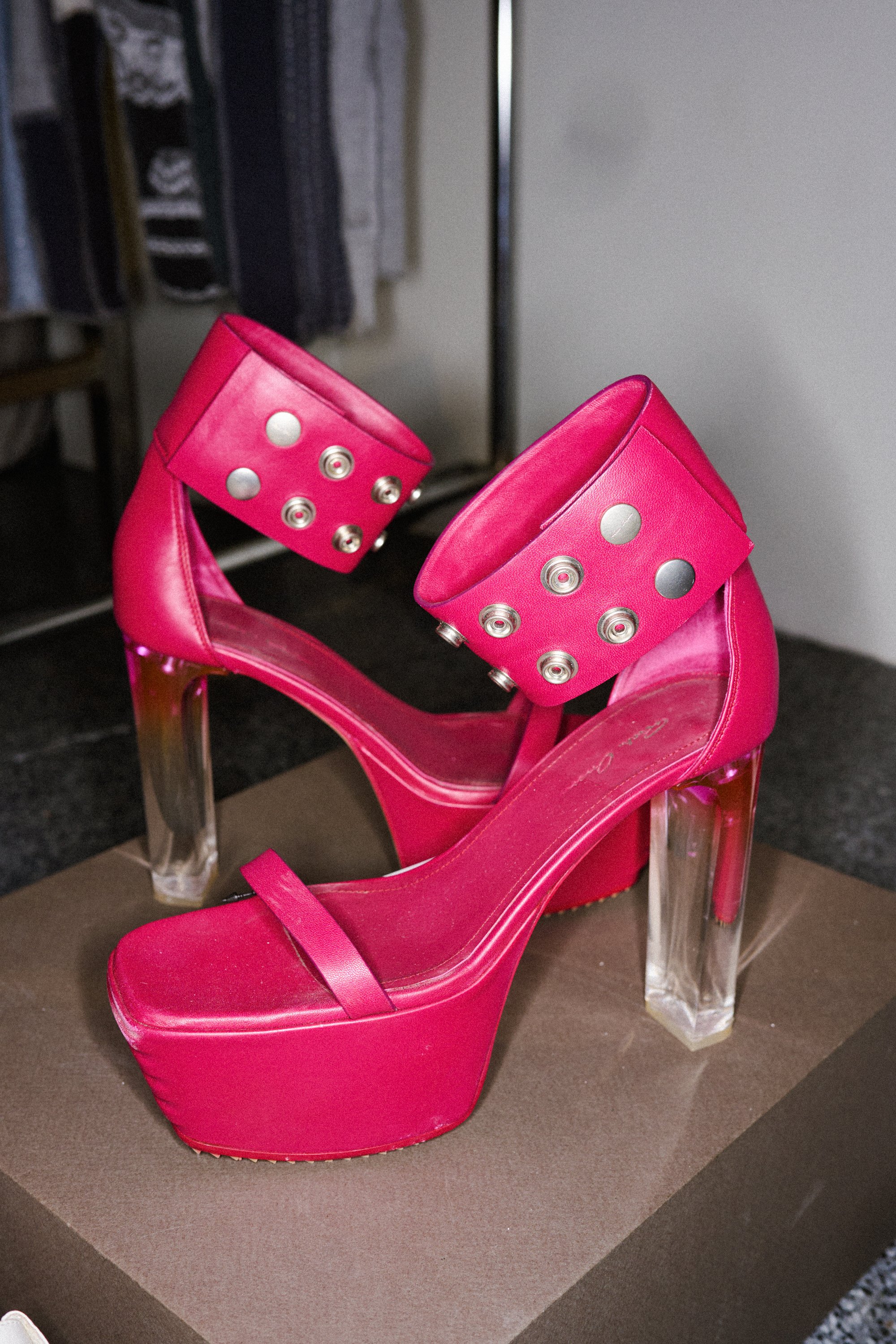 270201_SECONDLIFEMARKETS_LORES_23.jpg