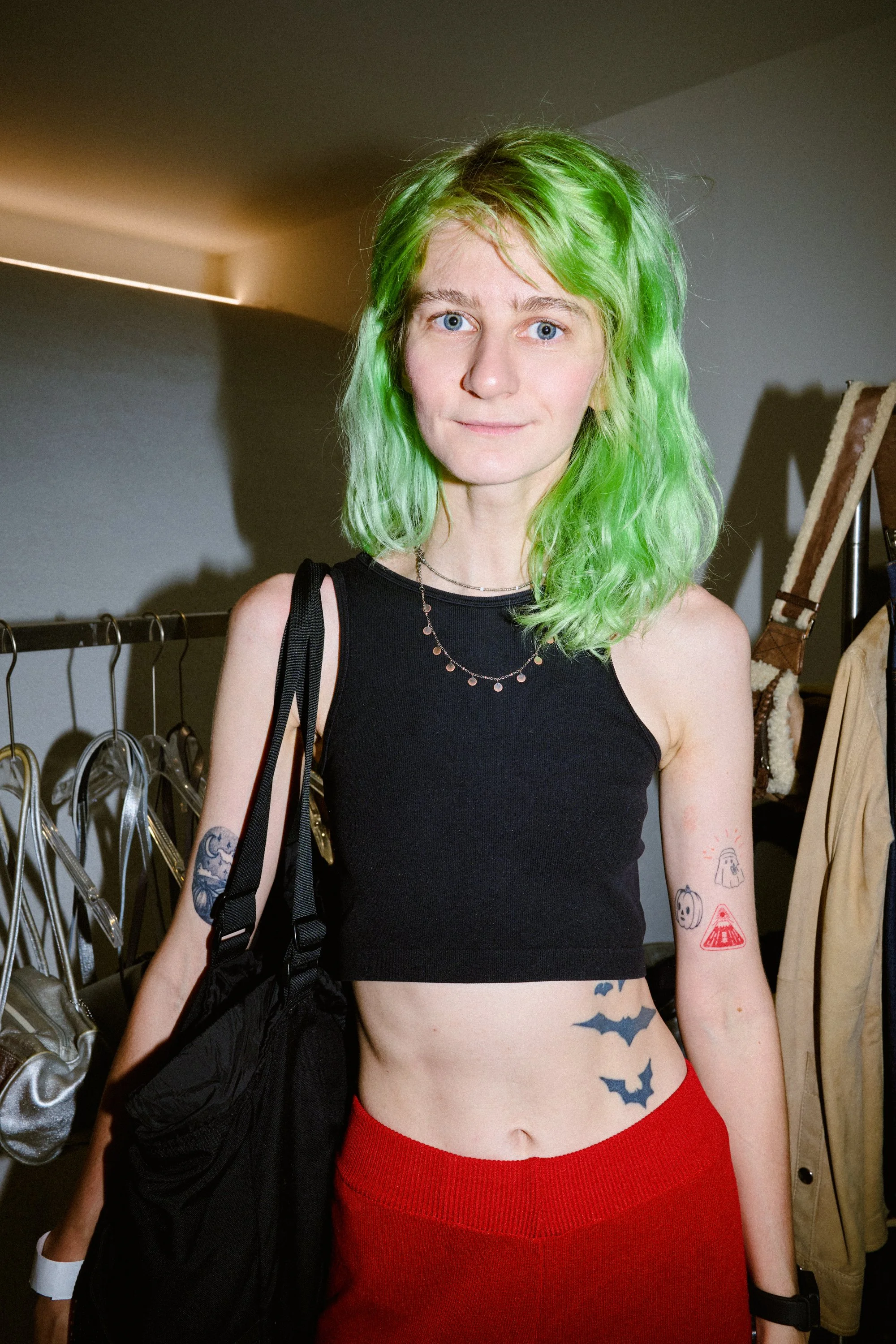 270201_SECONDLIFEMARKETS_LORES_45.jpg