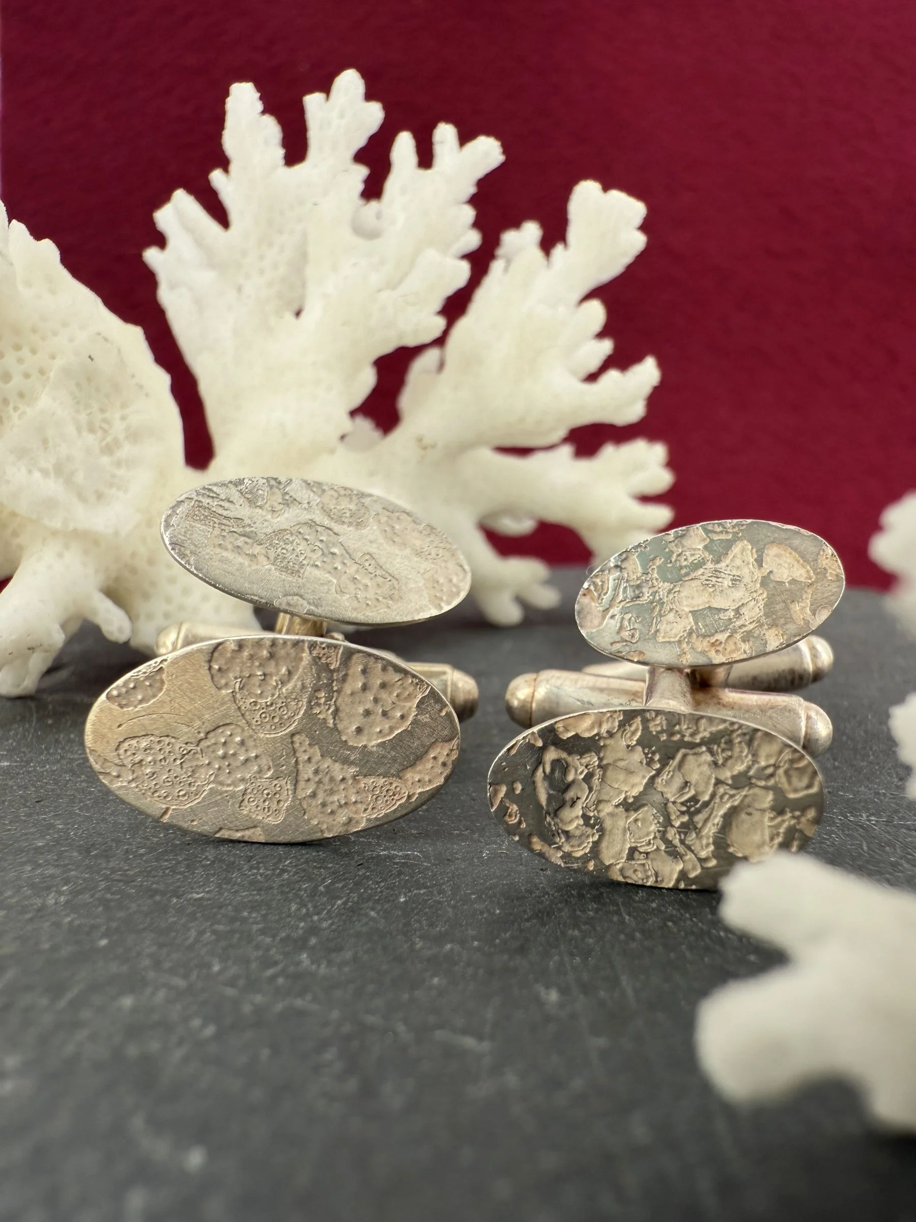 pair-cufflinks-gift-for-him-her-oval-bespoke.jpg