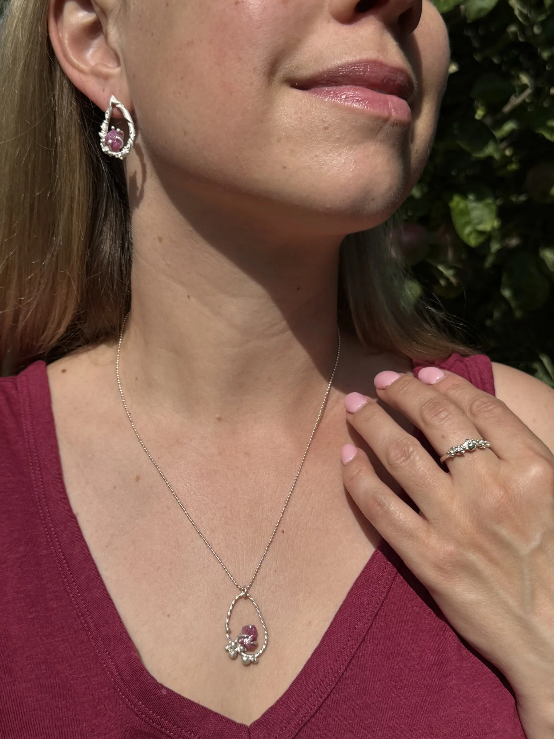 pink-raw-ruby-jewellery-set-earrings-necklace-silver.jpg