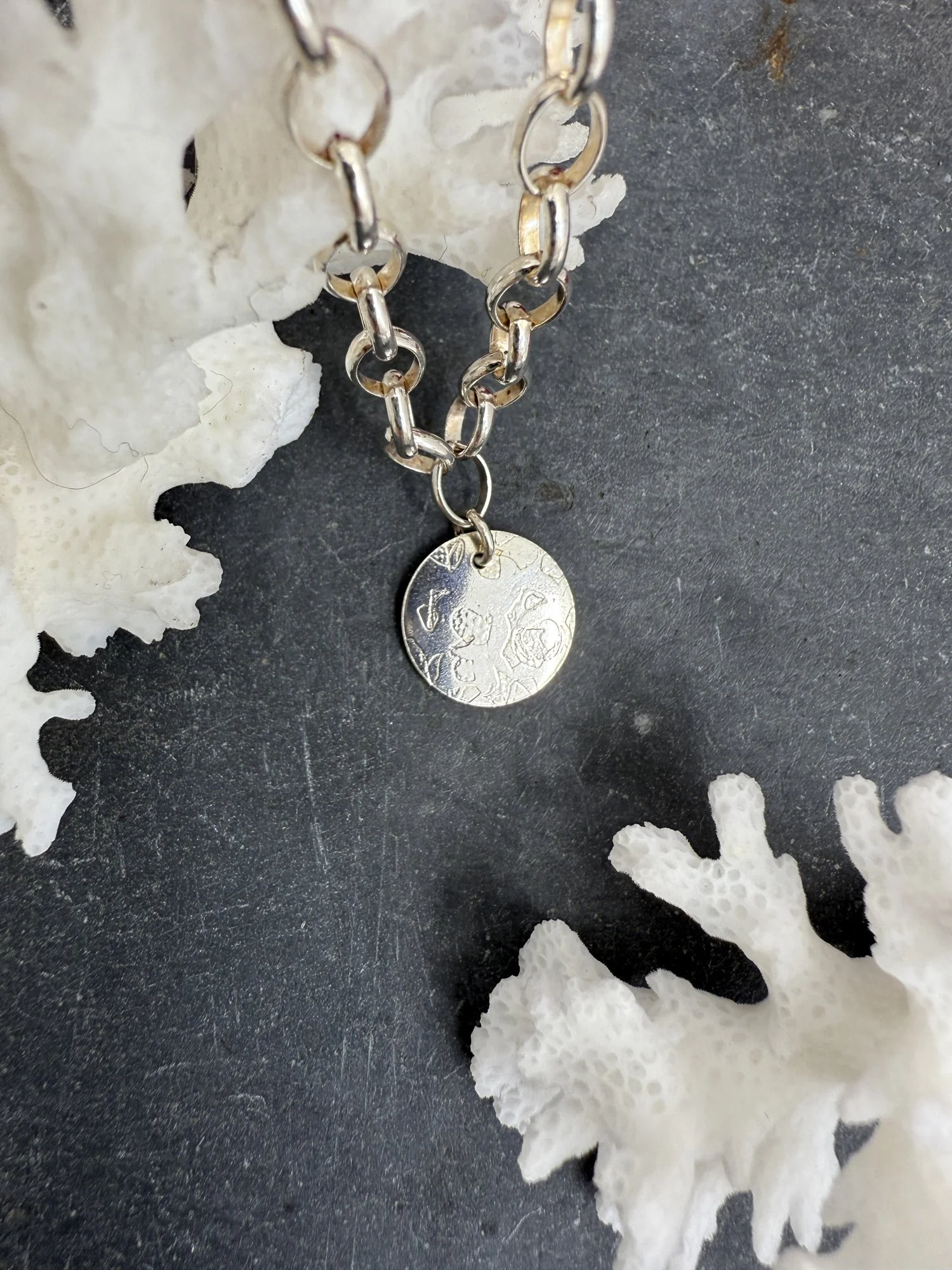A-sterling-silver-textured-charm-bracelet-chain.jpg