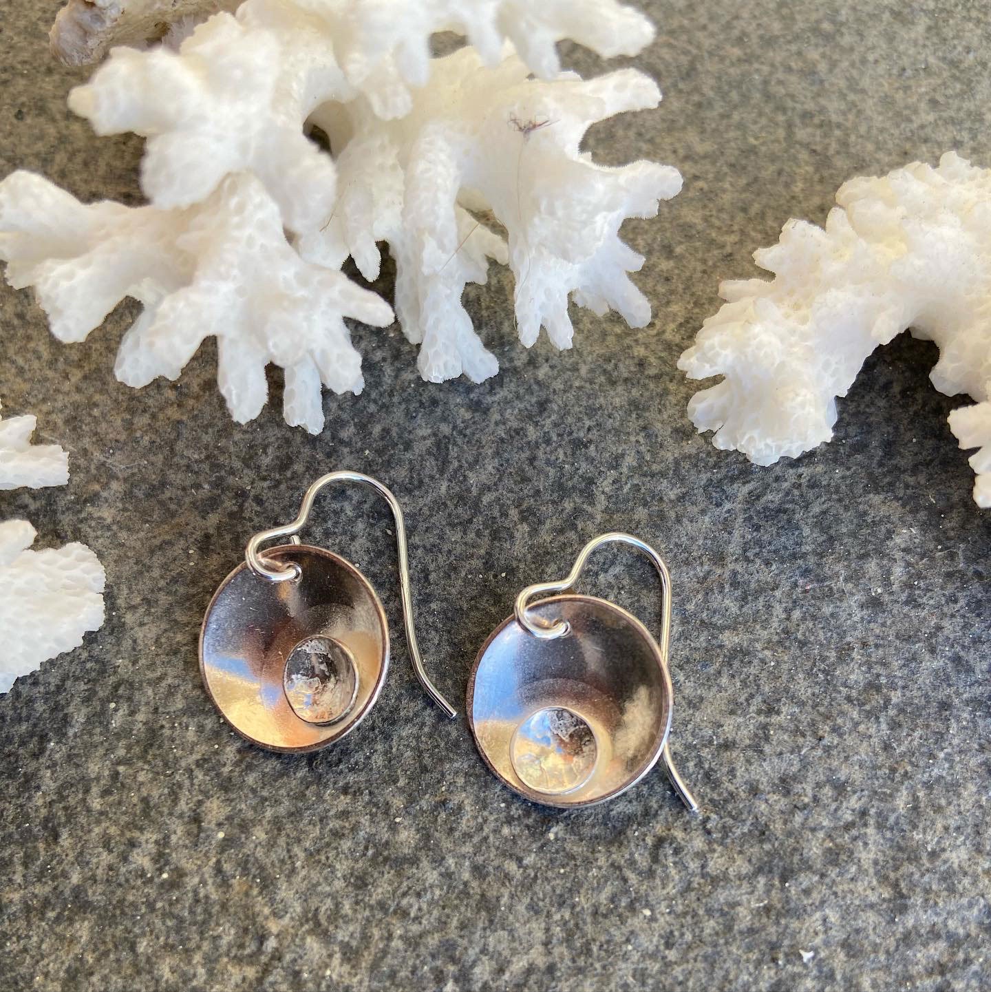 Recycled round silver earrings