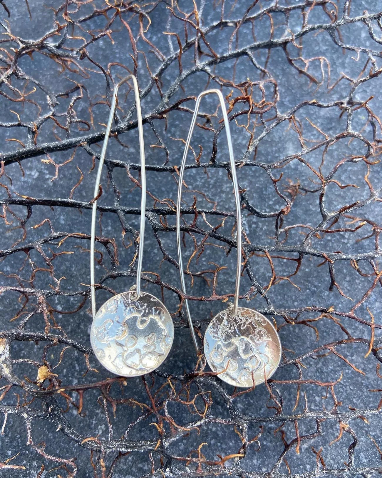 Silver round earrings