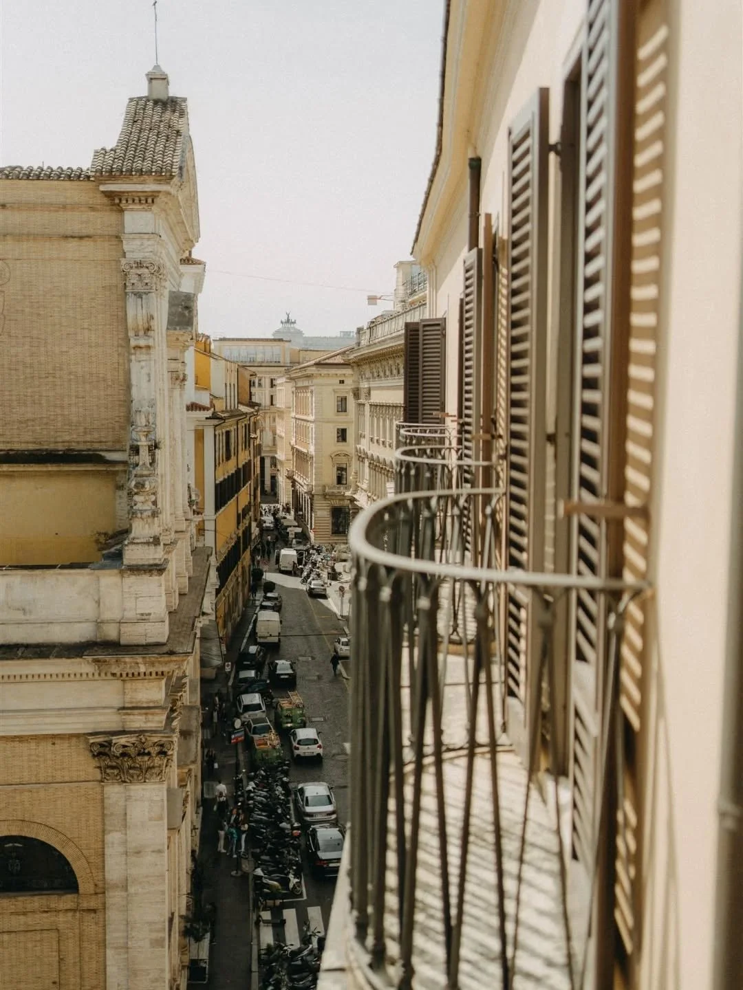 Nostalgie 
.
.
.

Je suis Aur&eacute;lie&nbsp; 
Photographe sensible &amp; humaine
Install&eacute;e pr&egrave;s de Marseille et guid&eacute;e par la lumi&egrave;re douce de la Provence.
Je photographie le vrai : les gestes imparfaits, les &eacute;mot