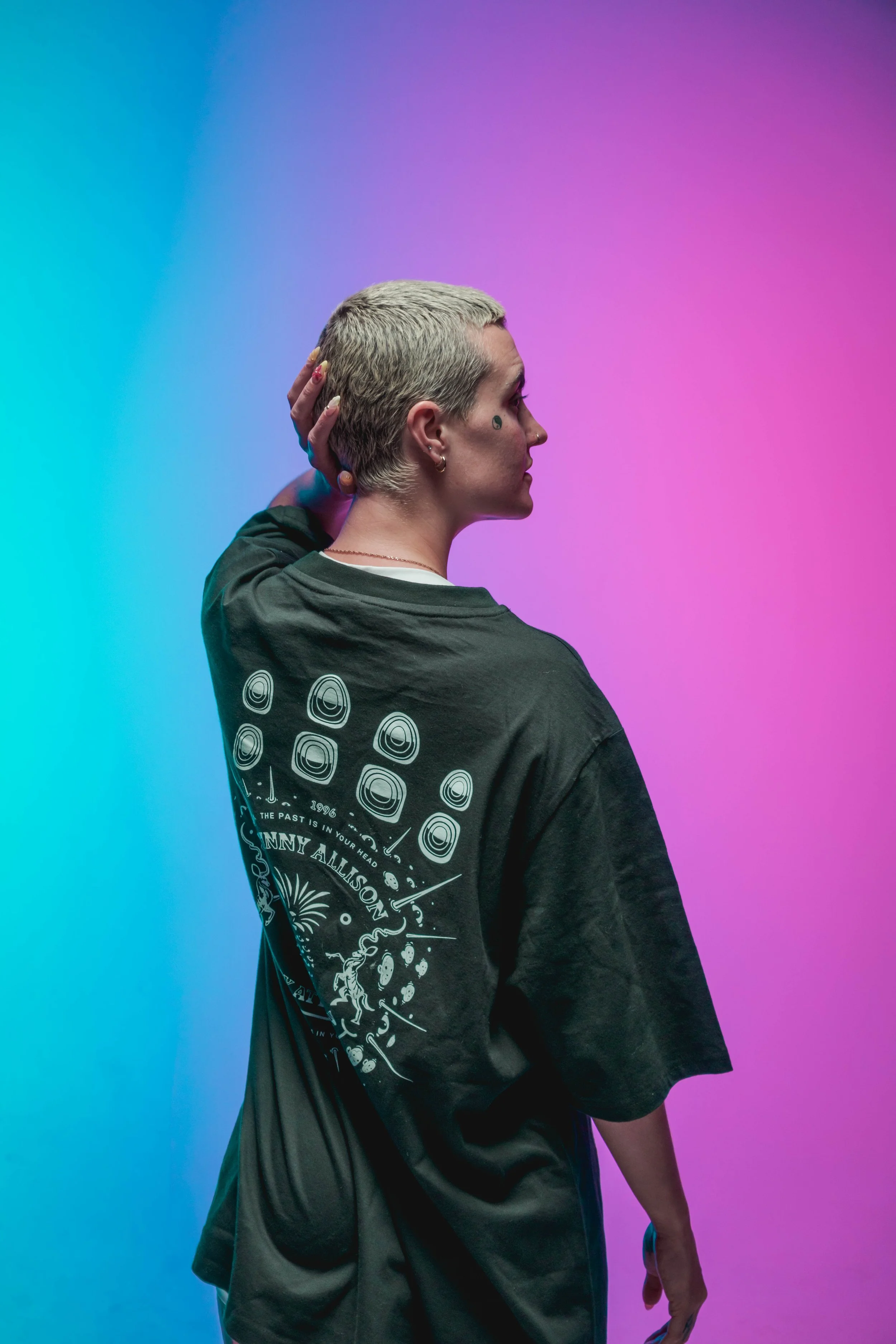 Play Attention Johnny Allison T-shirts