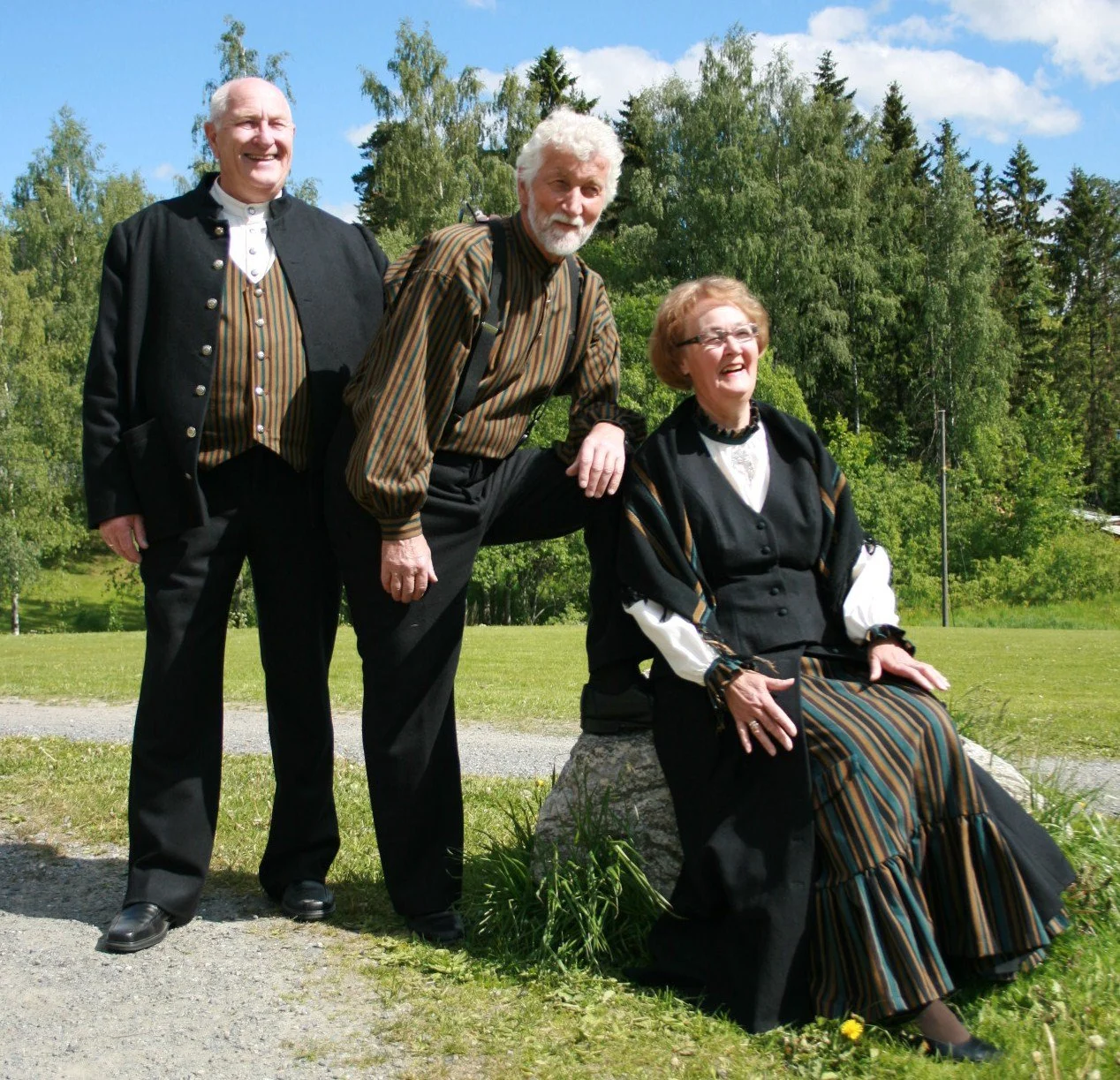 Lørenskogdrakta 12.jpg