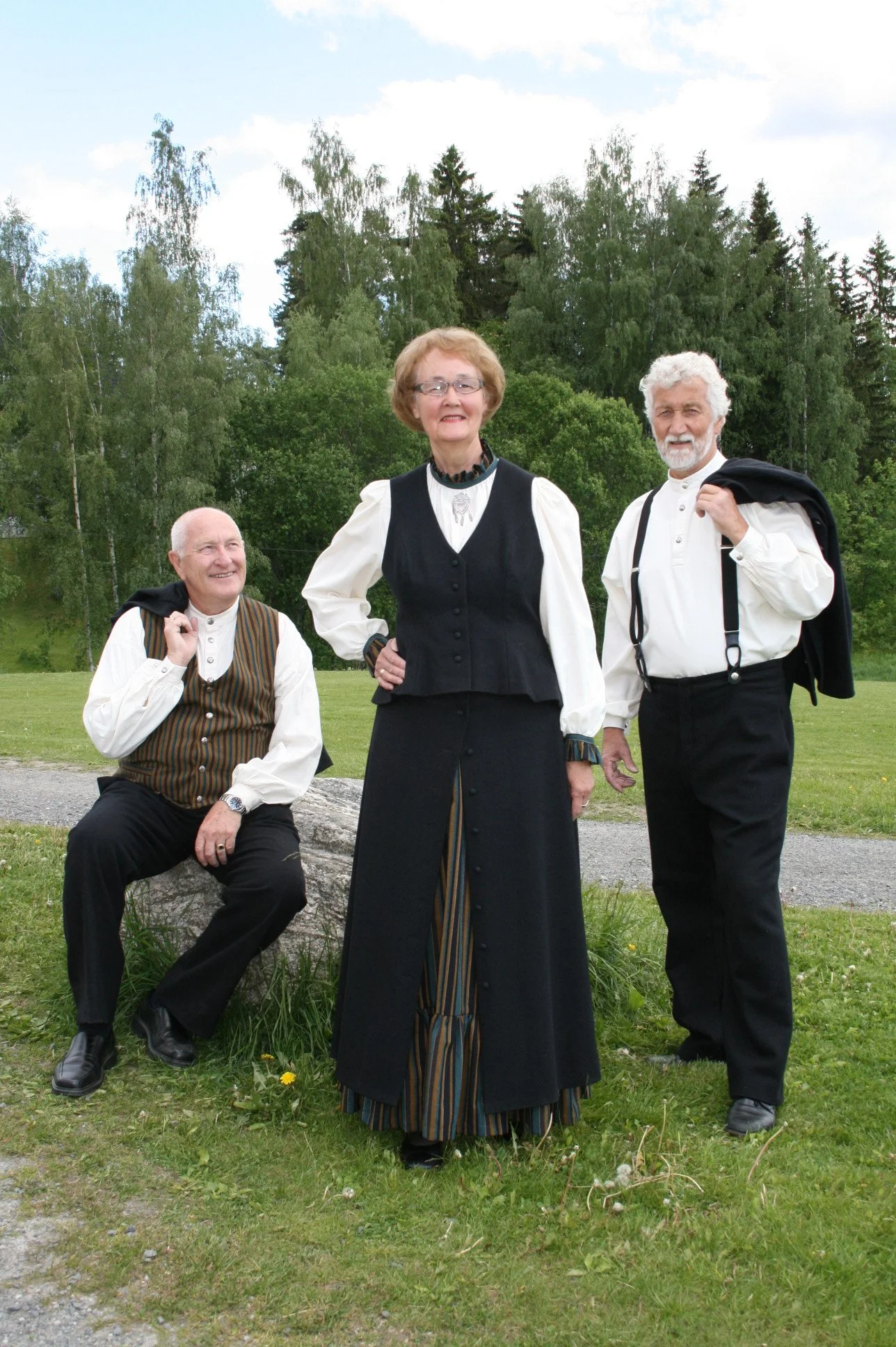 Lørenskogdrakta 3.jpg