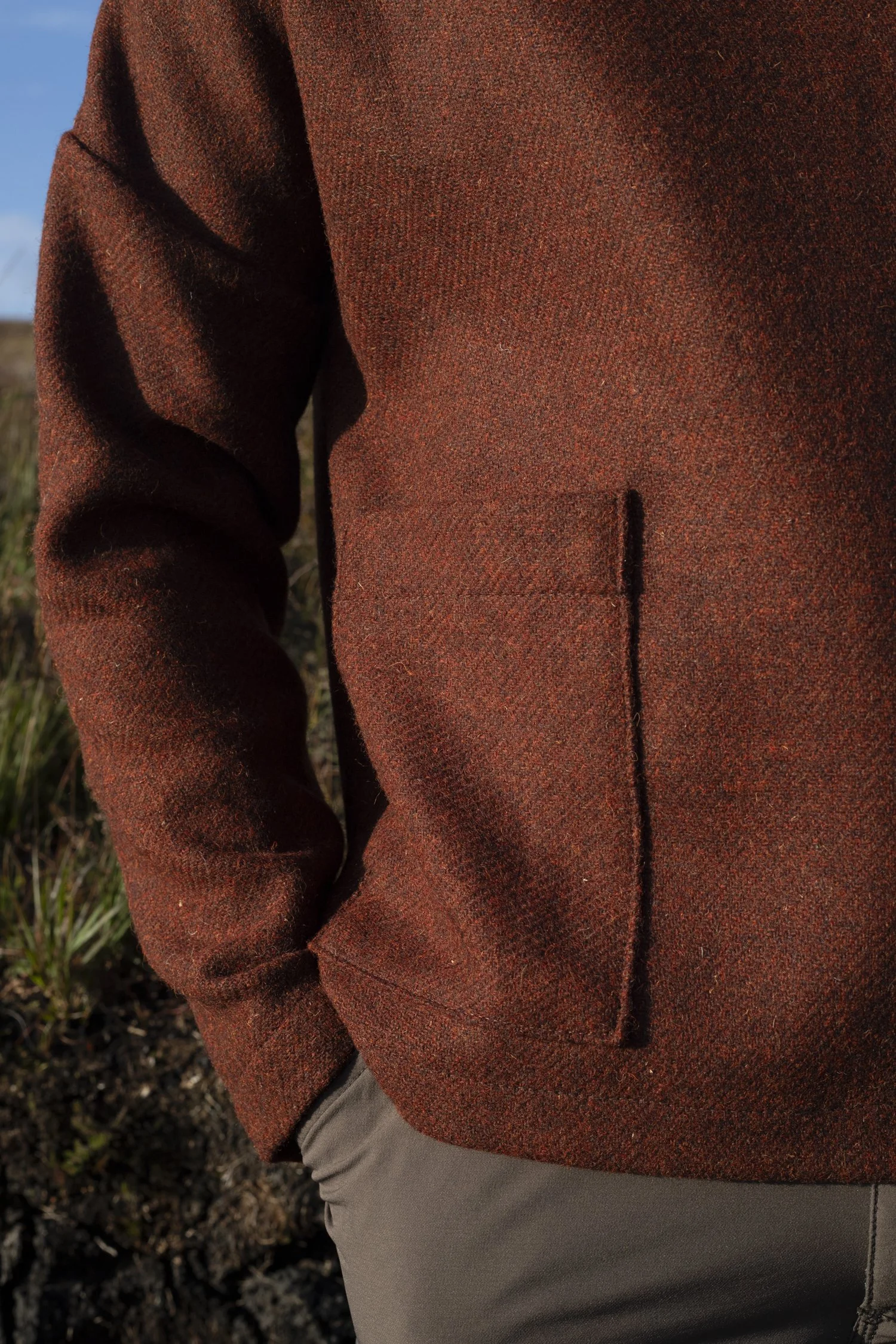 18. lumen-designs-harris-tweed-smock-rust-1500px.jpg