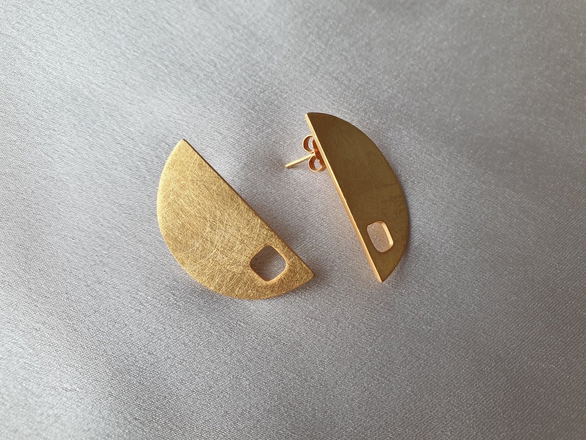 small_earring.jpeg