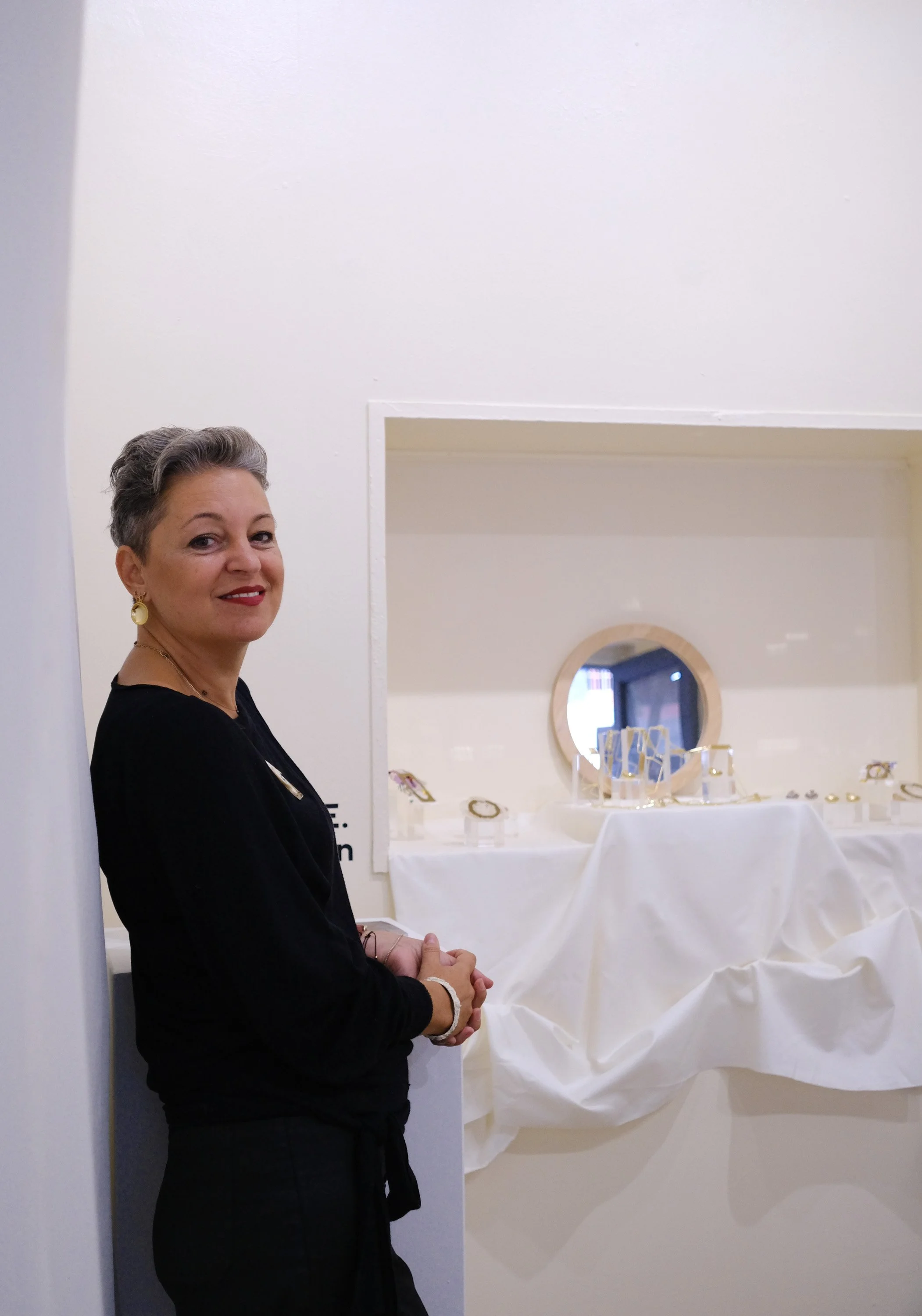 Ayşe Çoşkun representing Studio_Pangaea