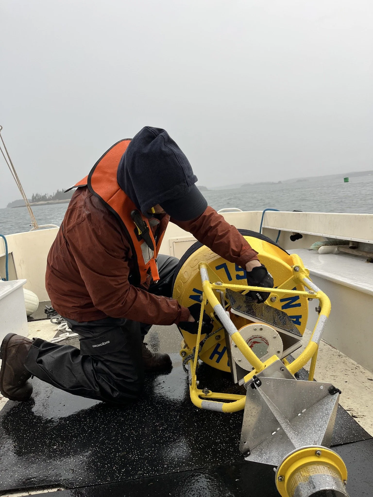 Hurricane Island’s Buoys Now Collecting Data in Seal Harbor