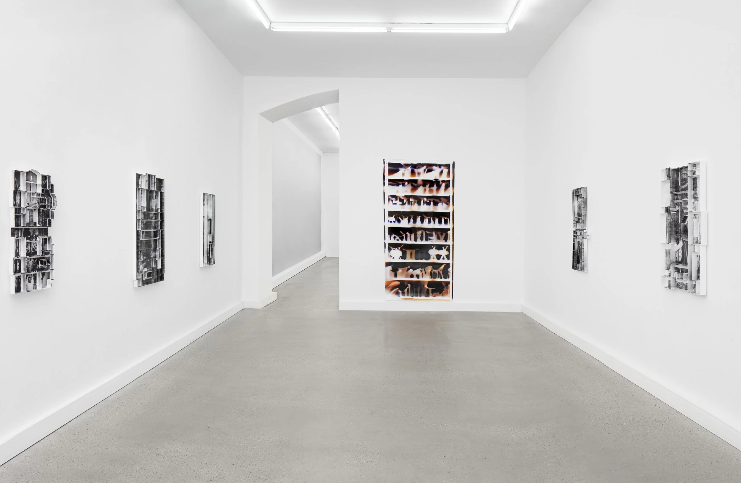 Sara-Lena Maierhofer: Kabinette Ausstellungsansichten