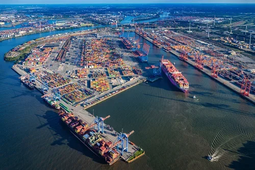 European ports must diversify to survive, SMM panellists argue