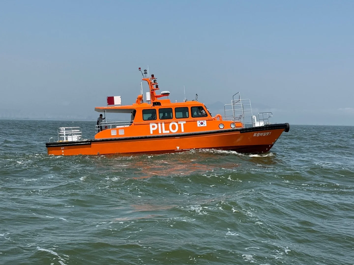 KR issues technical information on pilot transfer arrangements ahead of 2028 IMO deadline