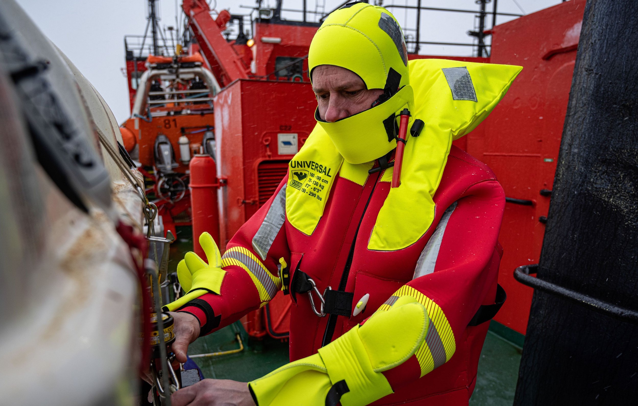 New VIKING immersion suit rises to challenge for faster protection