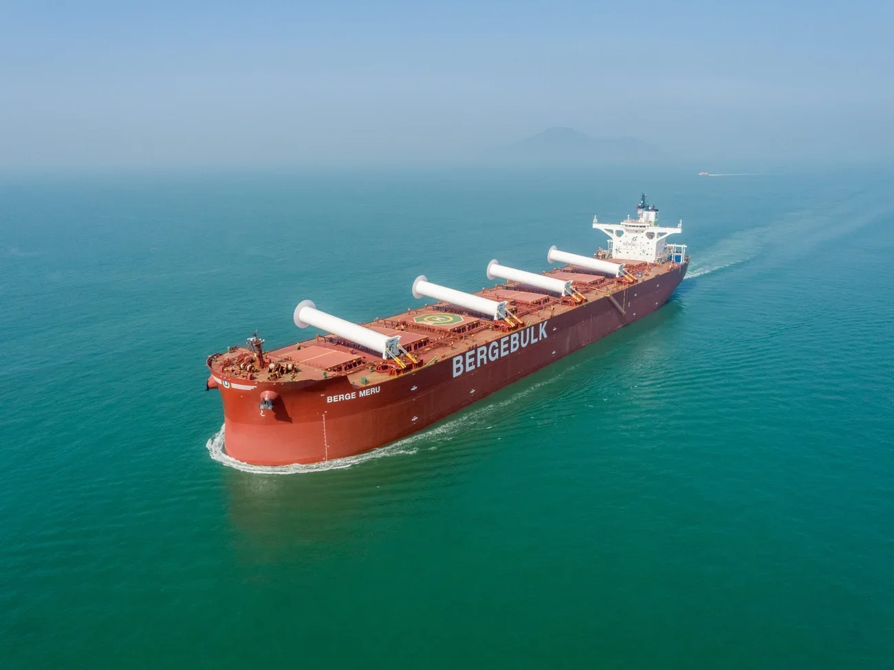 Anemoi completes installation of four folding rotor sails on Newcastlemax in second project with Berge Bulk