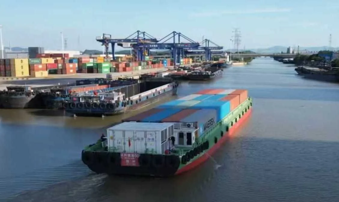 Wah Kwong NatPower and Wuxing Ruituo sign MoU to develop zero-carbon inland waterway shipping routes