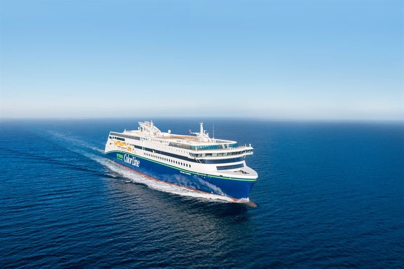 Stena signs agreement to acquire Color Line