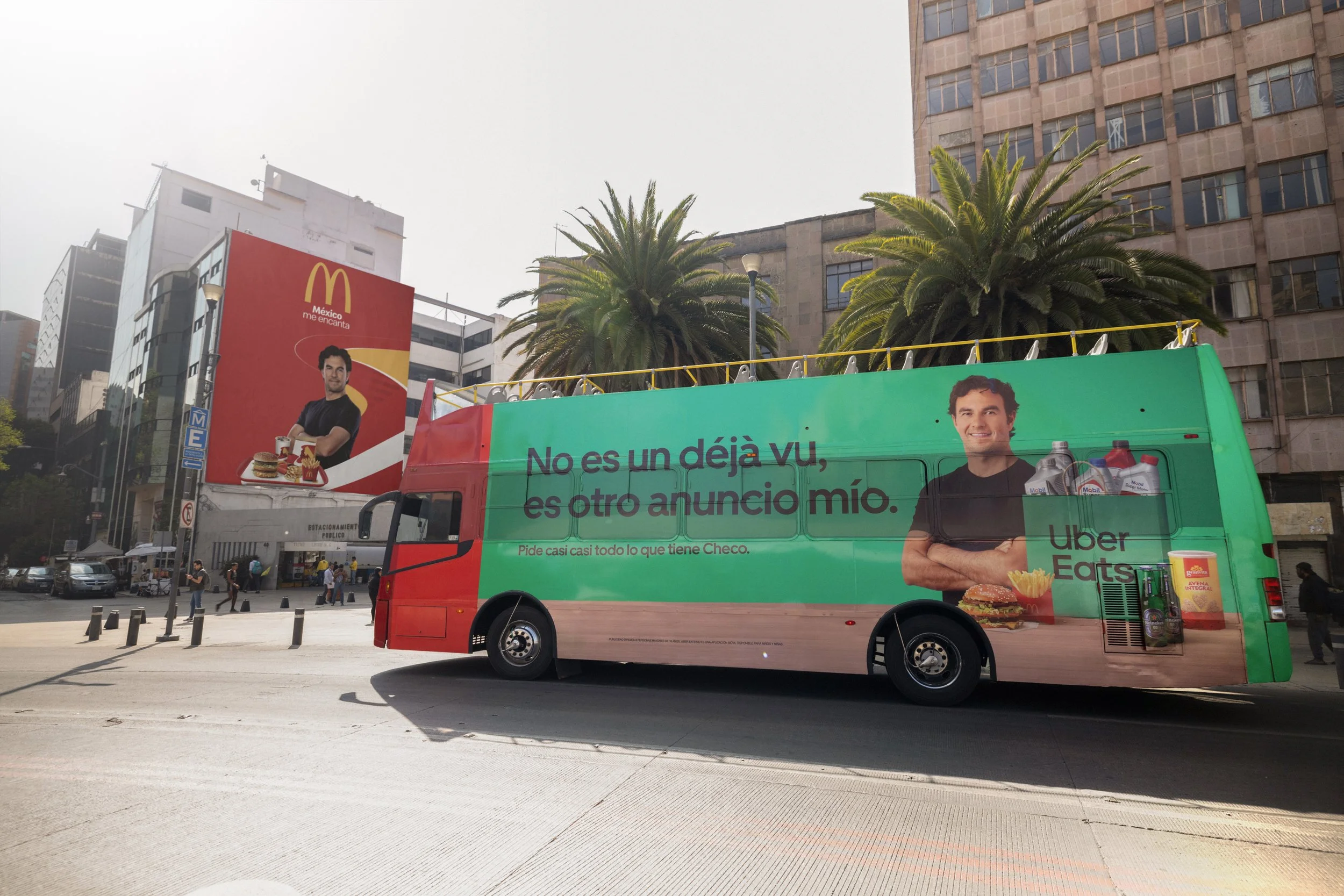 Turibus Mc Donald's.jpg