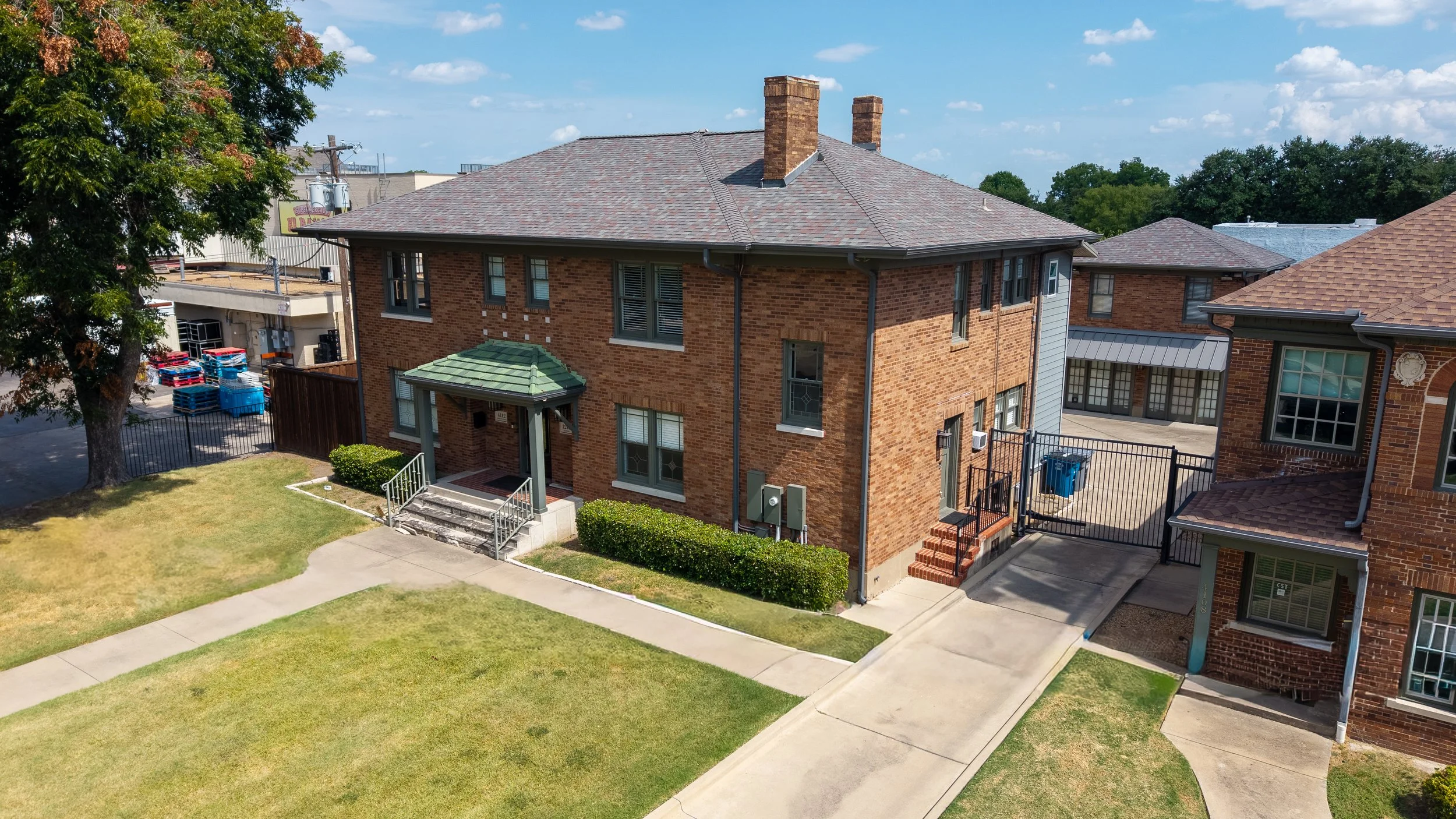 4112 Swiss Avenue (Commercial Real Estate)