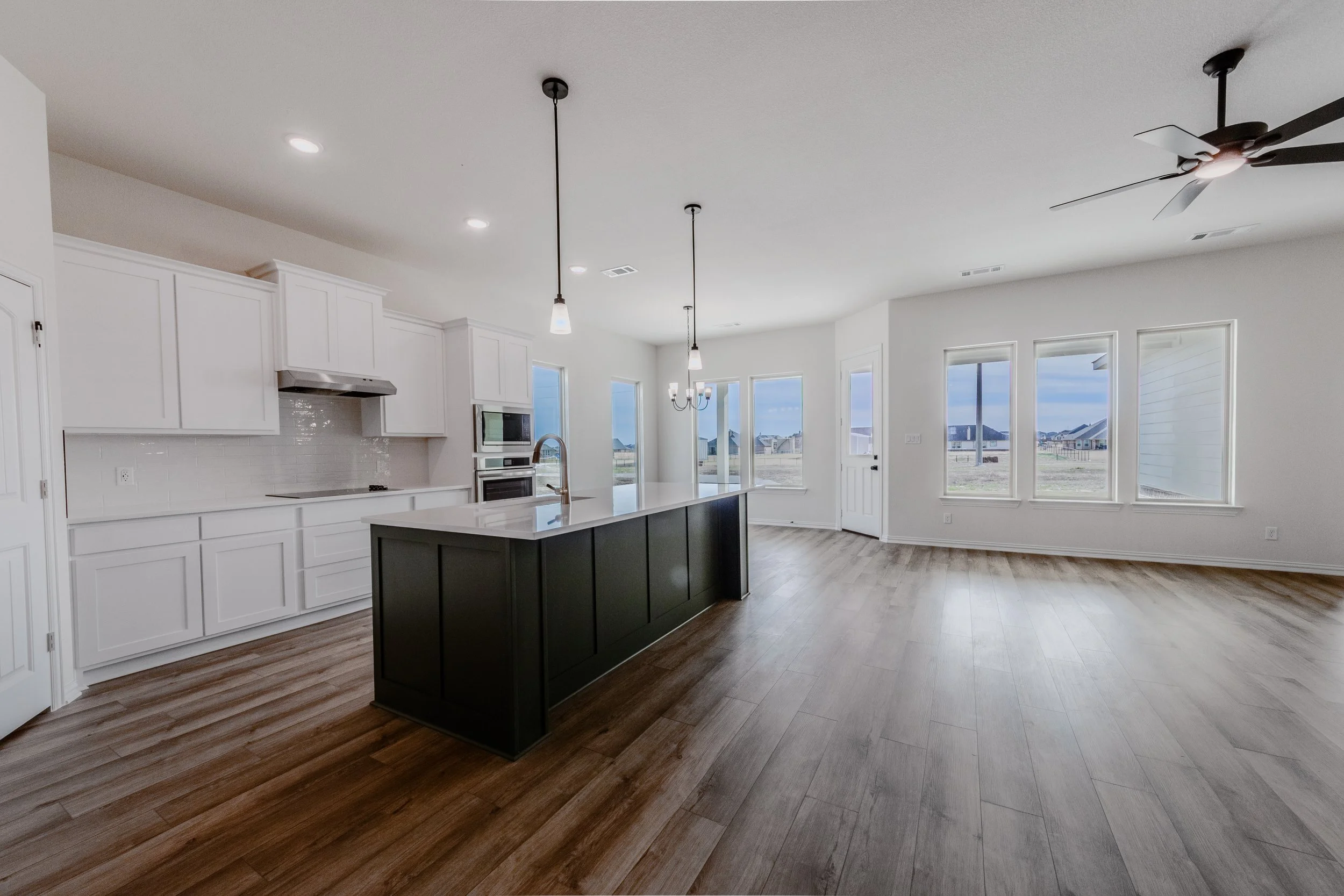 “Professional HDR real estate interior and exterior photography and video tours in the DFW area, showcasing properties with clarity and impact.”