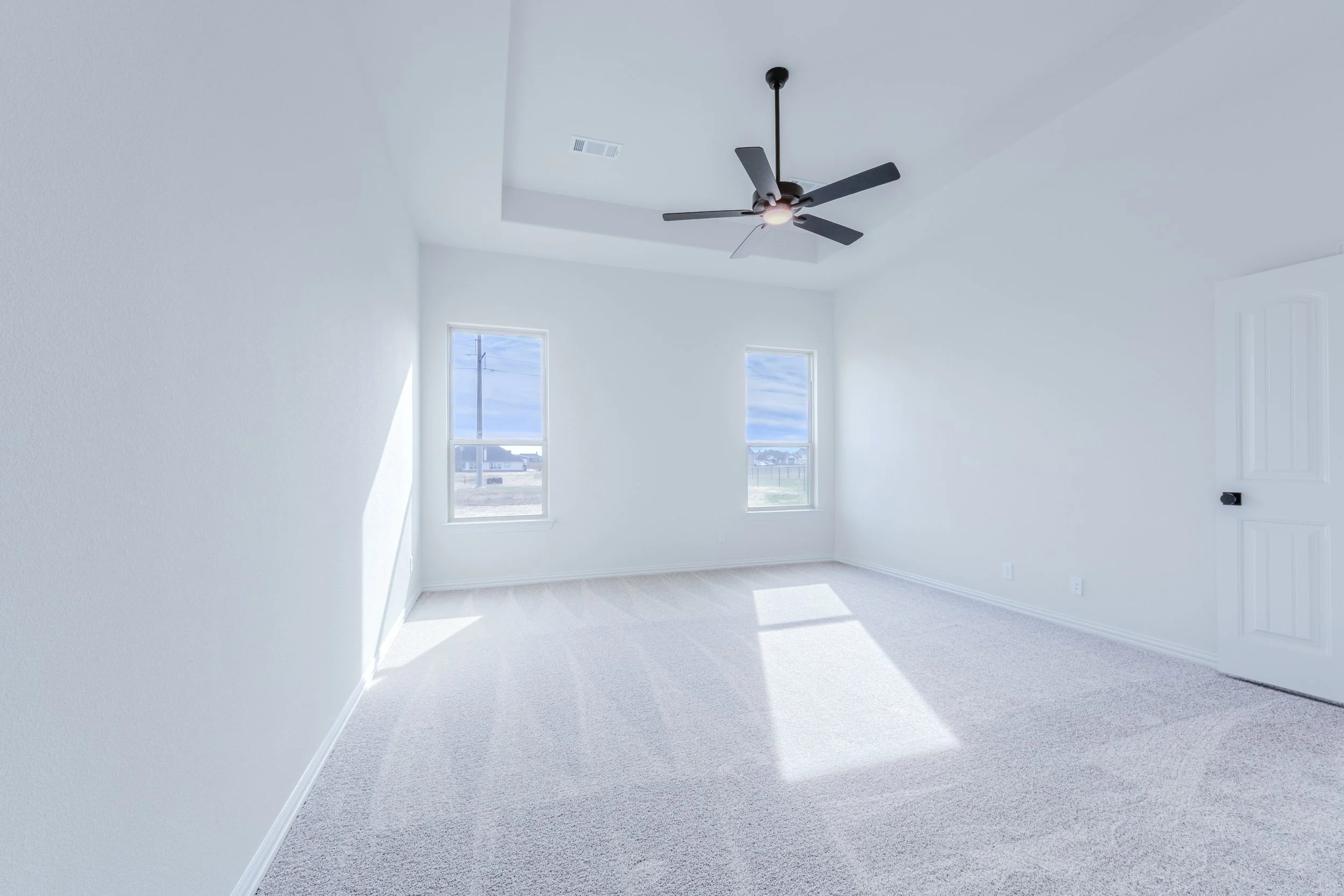 “Professional HDR real estate interior and exterior photography and video tours in the DFW area, showcasing properties with clarity and impact.”