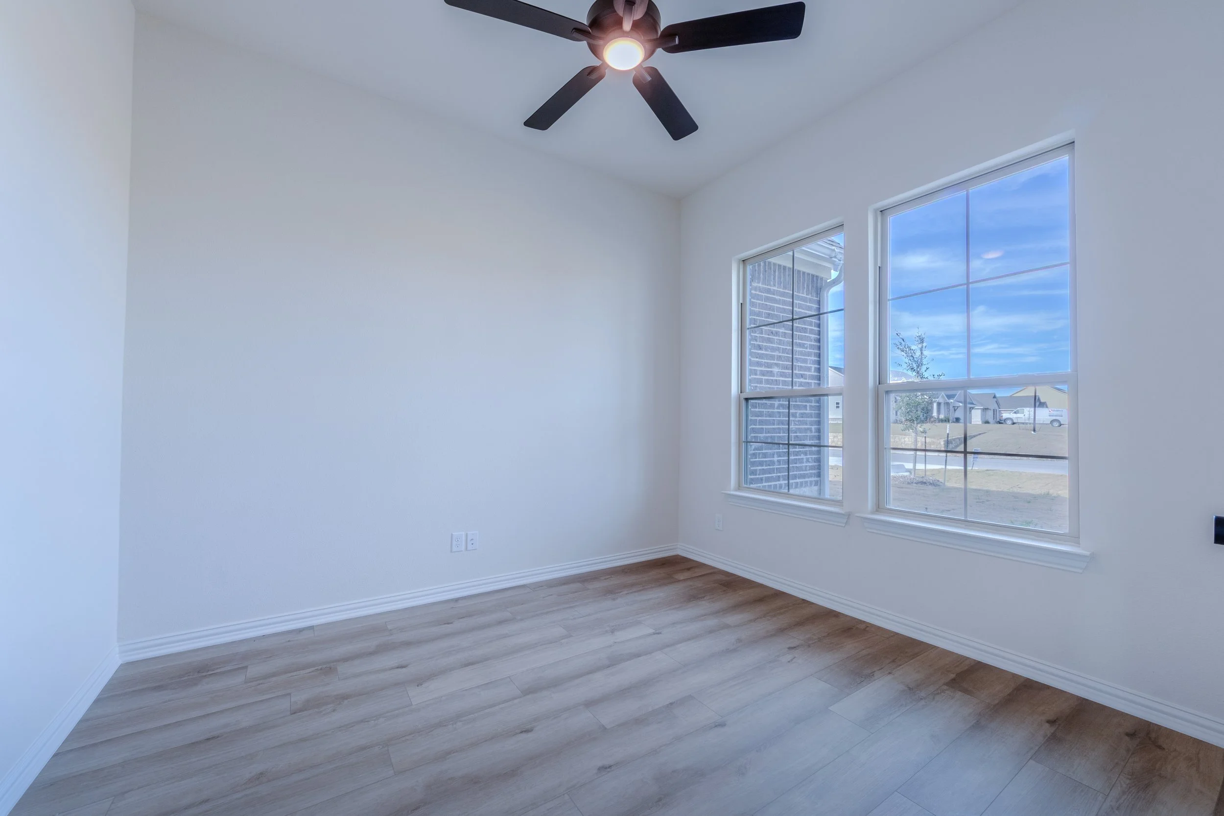 “Professional HDR real estate interior and exterior photography and video tours in the DFW area, showcasing properties with clarity and impact.”