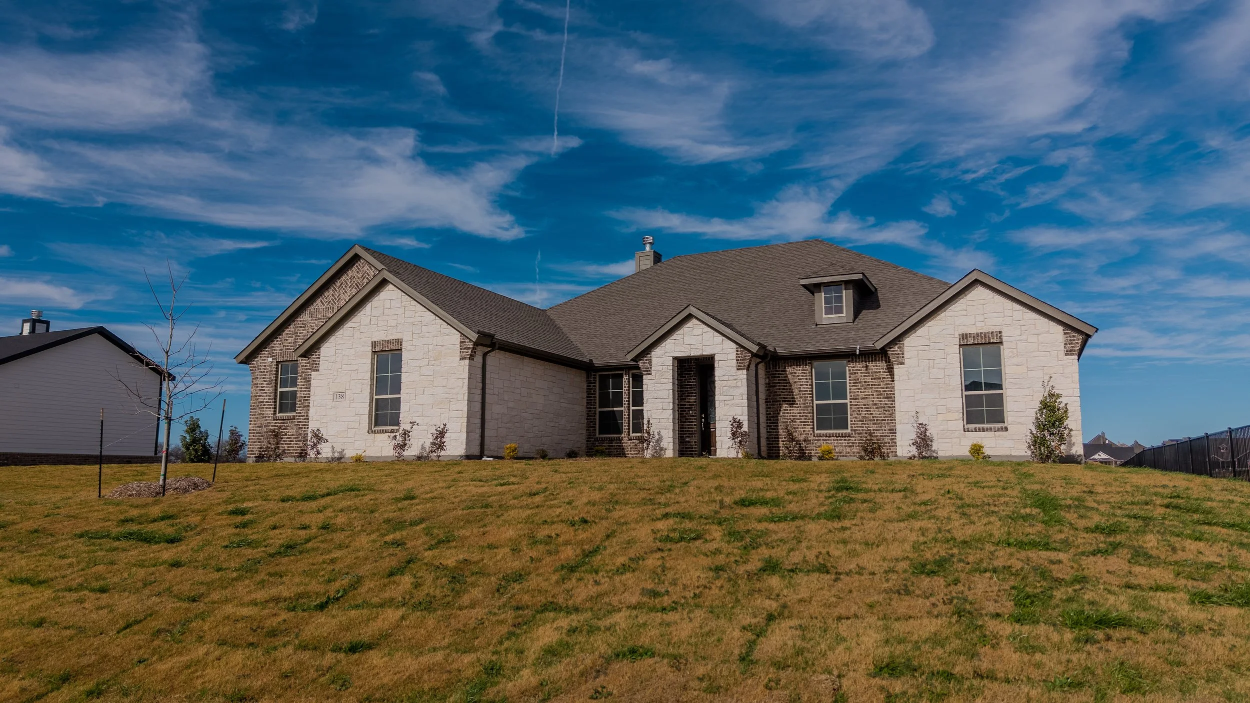 “Professional HDR real estate interior and exterior photography and video tours in the DFW area, showcasing properties with clarity and impact.”