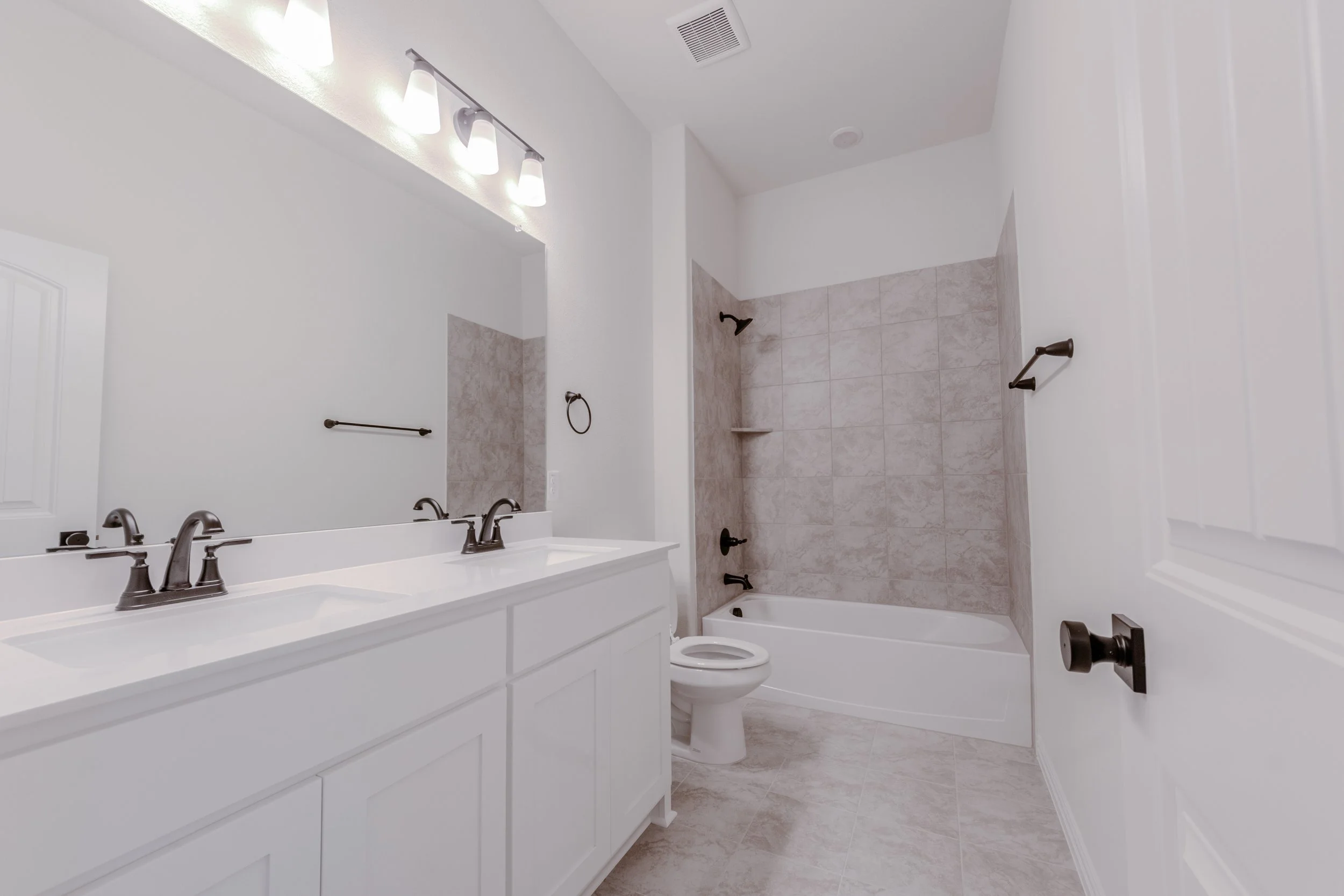 “Professional HDR real estate interior and exterior photography and video tours in the DFW area, showcasing properties with clarity and impact.”