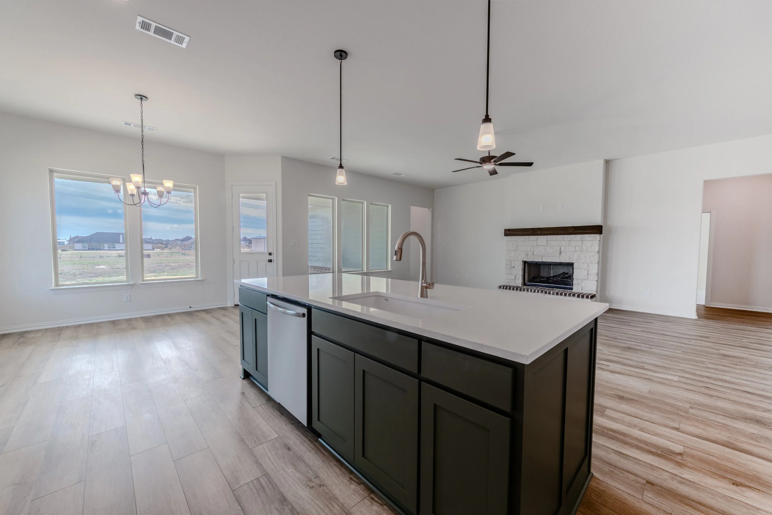 “Professional HDR real estate interior and exterior photography and video tours in the DFW area, showcasing properties with clarity and impact.”