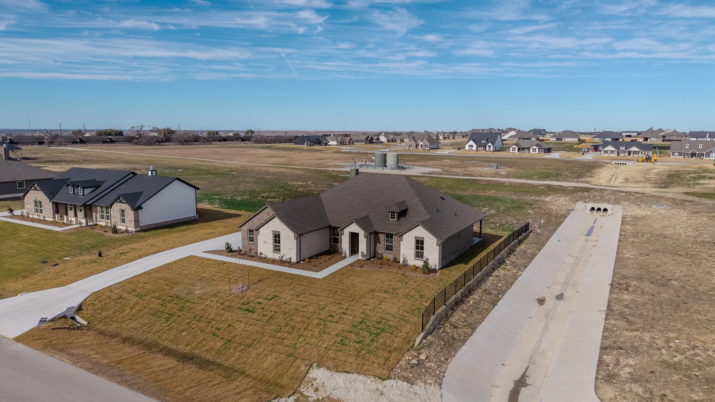 “Professional HDR real estate interior and exterior photography and video tours in the DFW area, showcasing properties with clarity and impact.”