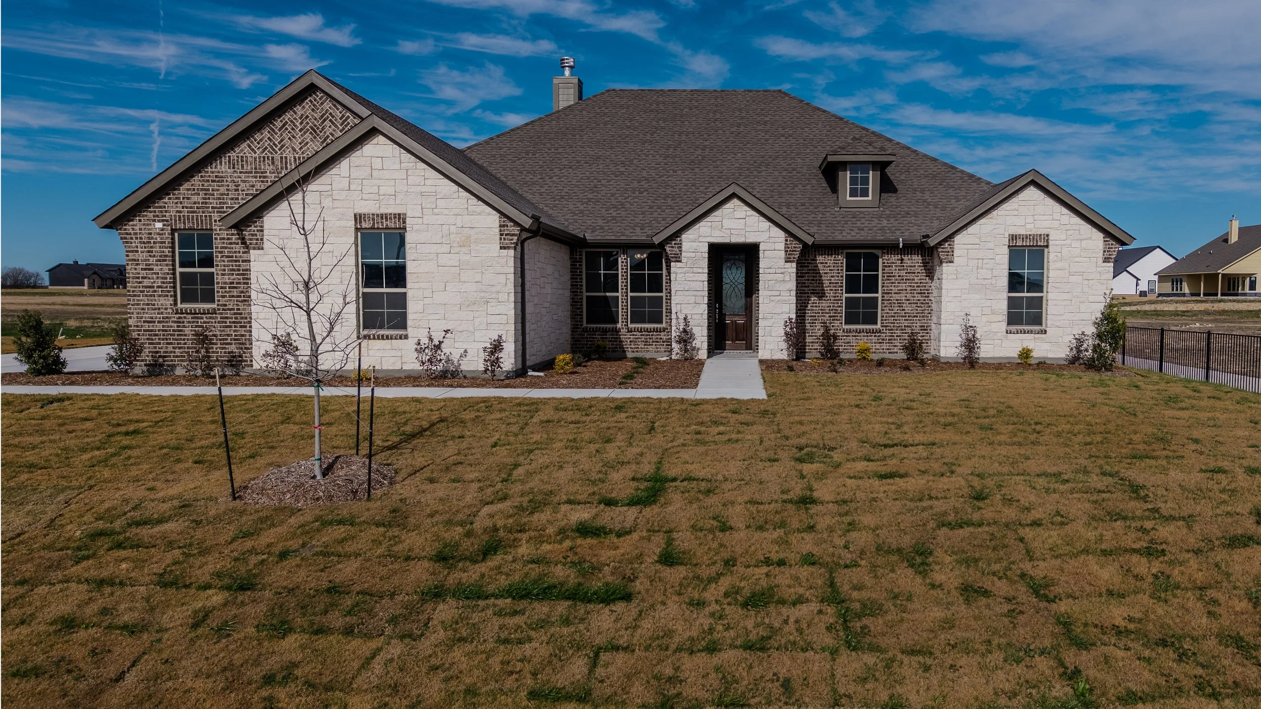 “Professional HDR real estate interior and exterior photography and video tours at 138 Snowy Owl Dri