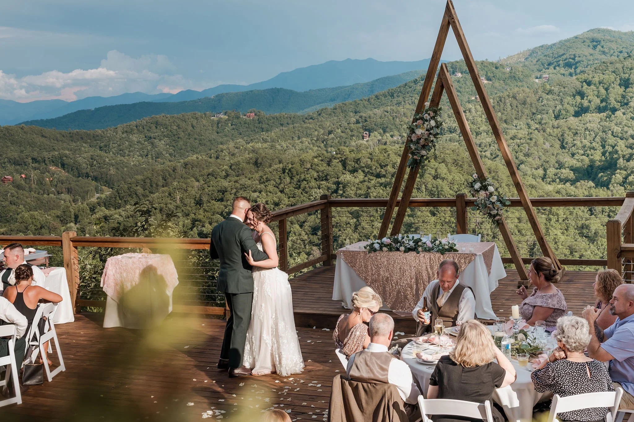 Smoky-Mountain-Wedding-Photographer-CasitoLindo-Venue-C+A-461.jpg