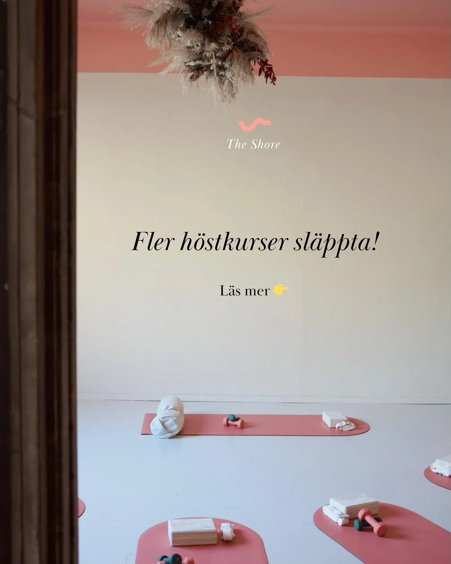 F&ouml;rsta delen av h&ouml;sten swoshade f&ouml;rbi, men vi har inget emot kv&auml;llarnas m&ouml;rker och den krispiga luften. Studion &auml;r minst lika mysig den h&auml;r tiden p&aring; &aring;ret.

Snart s&auml;tter vi i g&aring;ng med n&auml;st