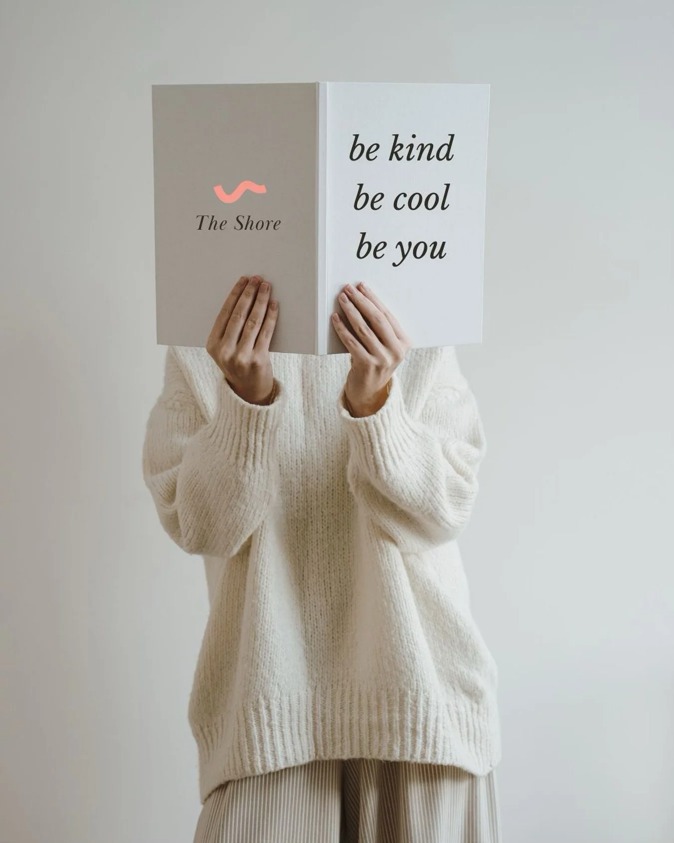 .
Be kind.
Be cool.
Be you.

Vi tycker det &auml;r en ganska bra manual f&ouml;r livet &auml;nd&aring;. 😉

〰️〰️〰️
Be a wavemaker