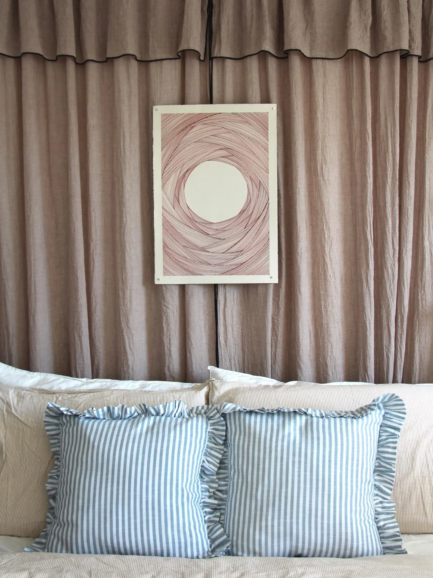 Incredibly happy to announce The Loom is now available to collectors. 🪢

A very limited gicl&eacute;e print edition of 25. $10.00 from each purchase will be donated to UNICEF Canada.

I&rsquo;m so excited to connect with each of you who choose to br