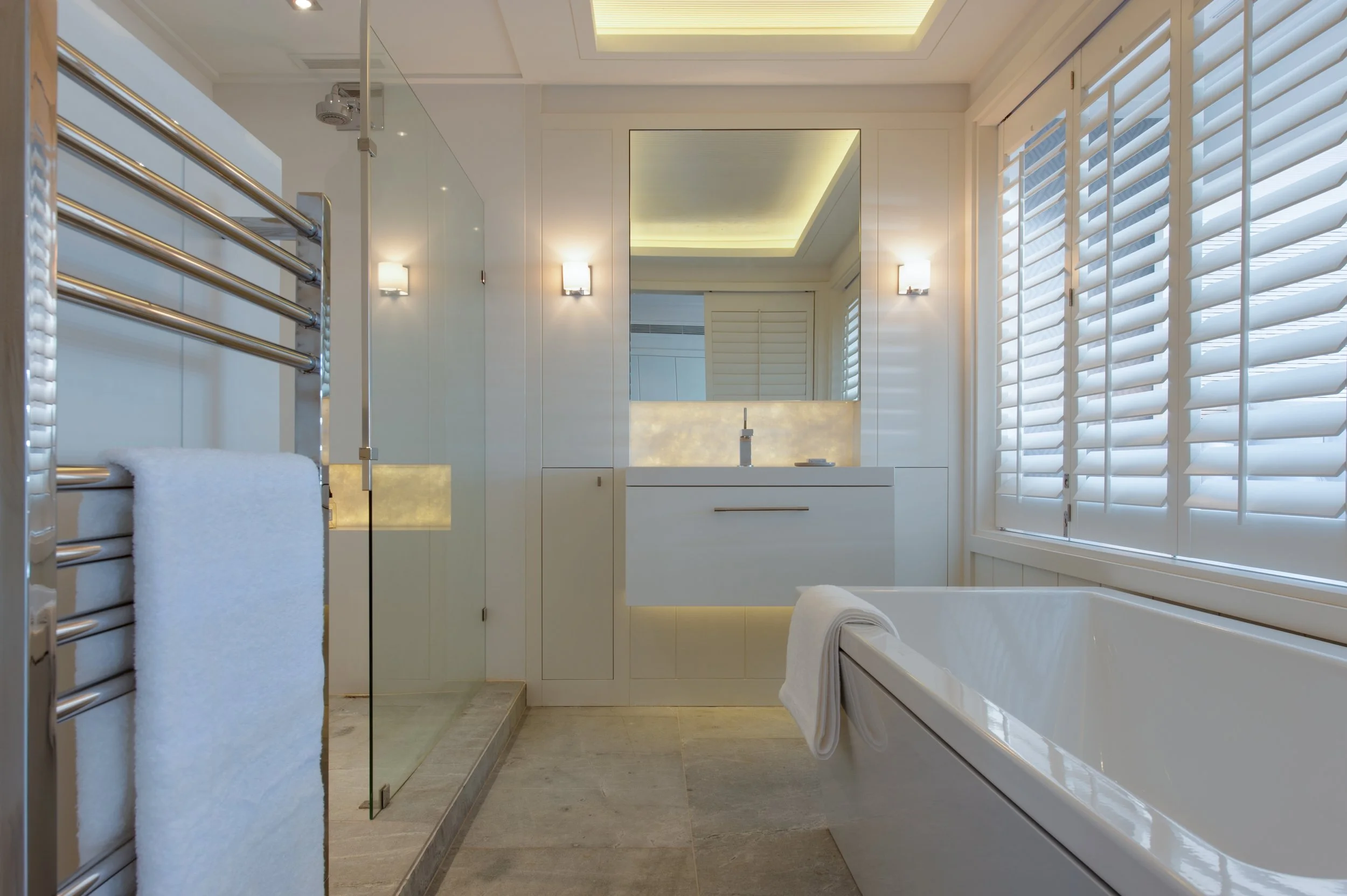 silvester apartment - second bathroom #1.jpg