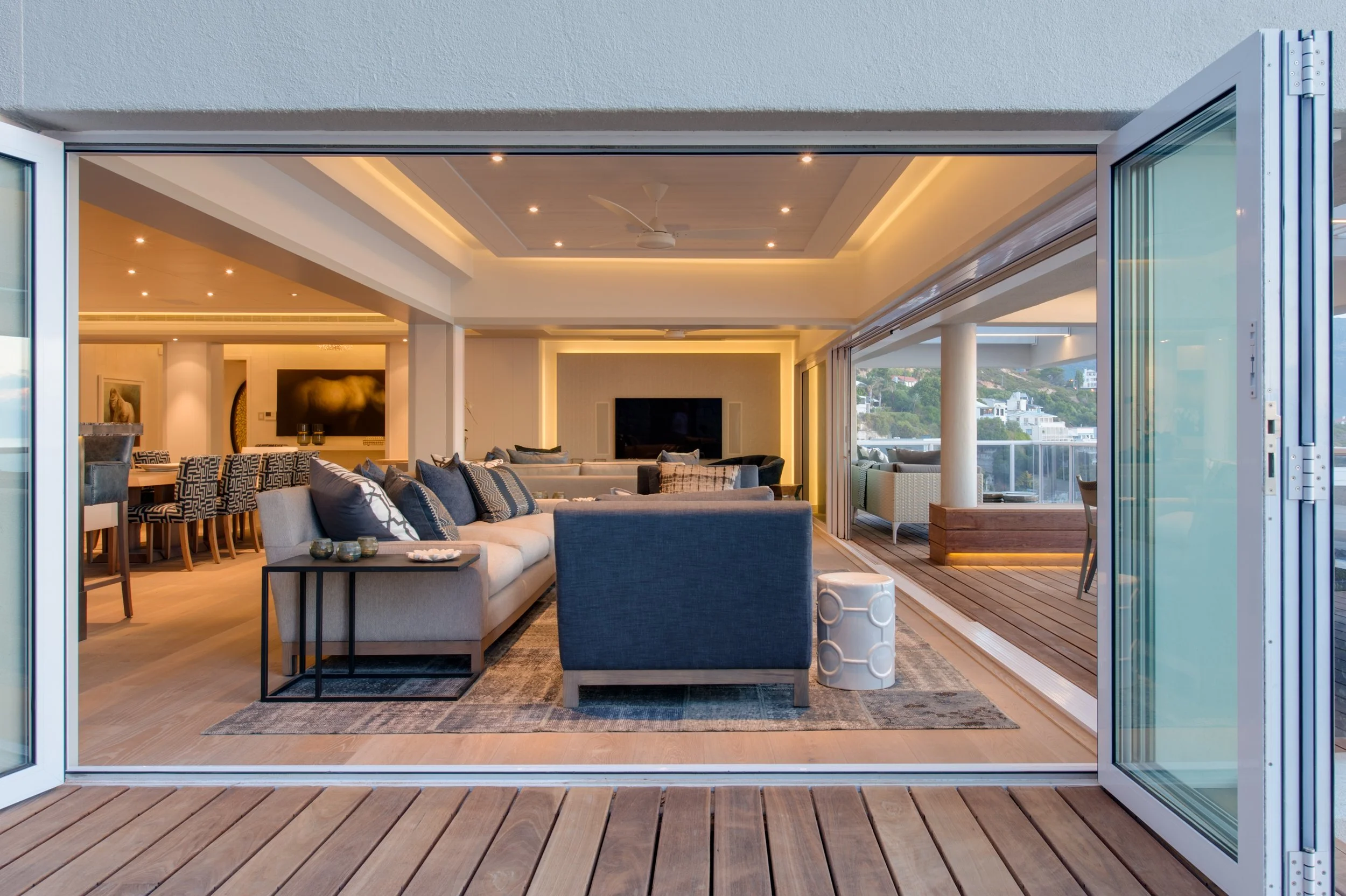 silvester apartment - living area #4.jpg