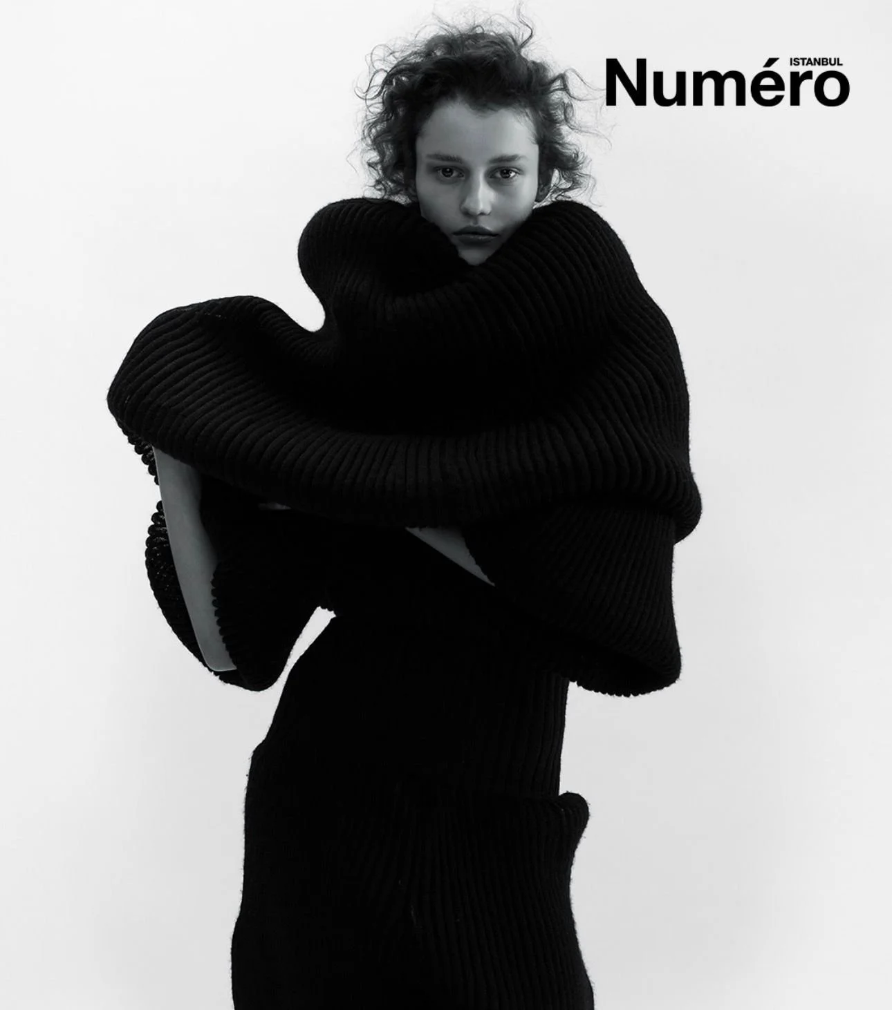 Numéro Istanbul — Photo: Anna et Jacques — Baci Management team: Hairstylist Julien Gonzalez