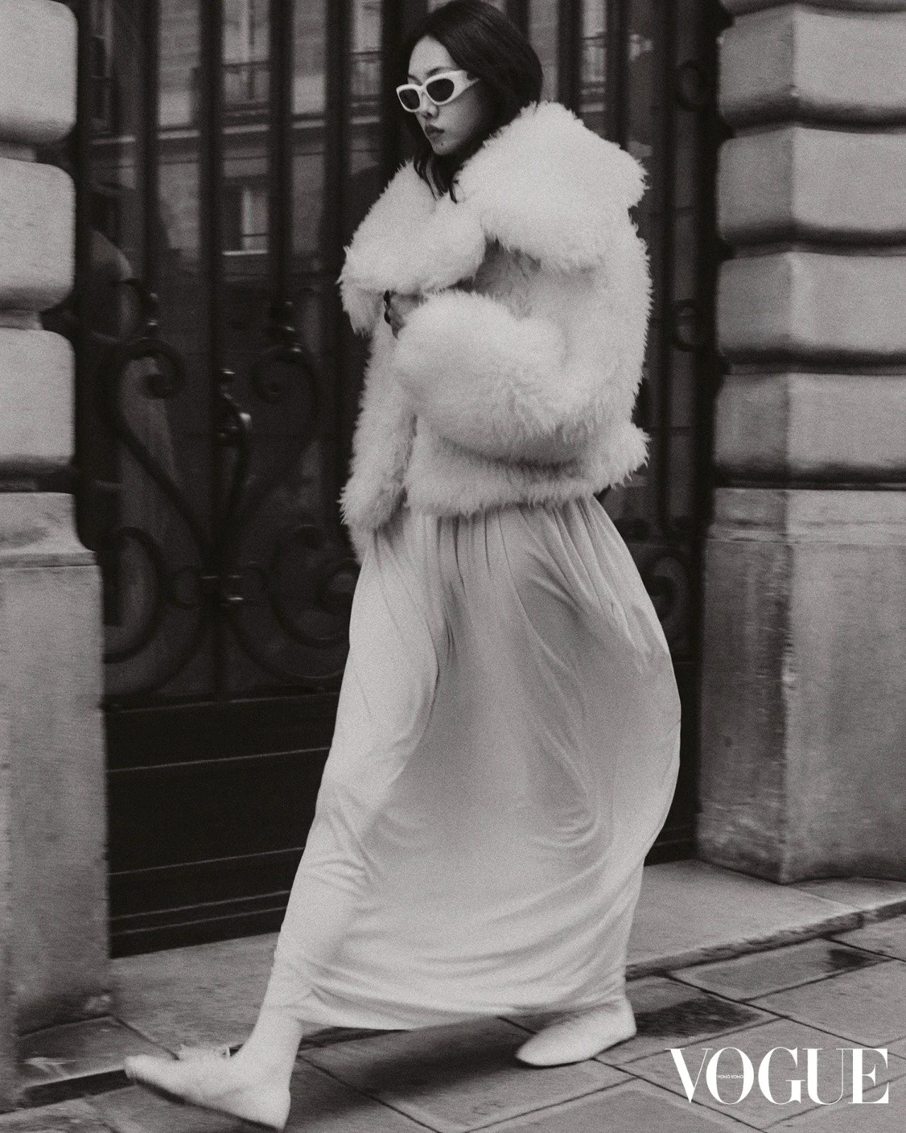 Vogue Hong Kong — Photo: Matthieu Delbreuve —  Baci Management team: Makeup artist Isis Moënne-Loccoz, Manicurist Yoana TG